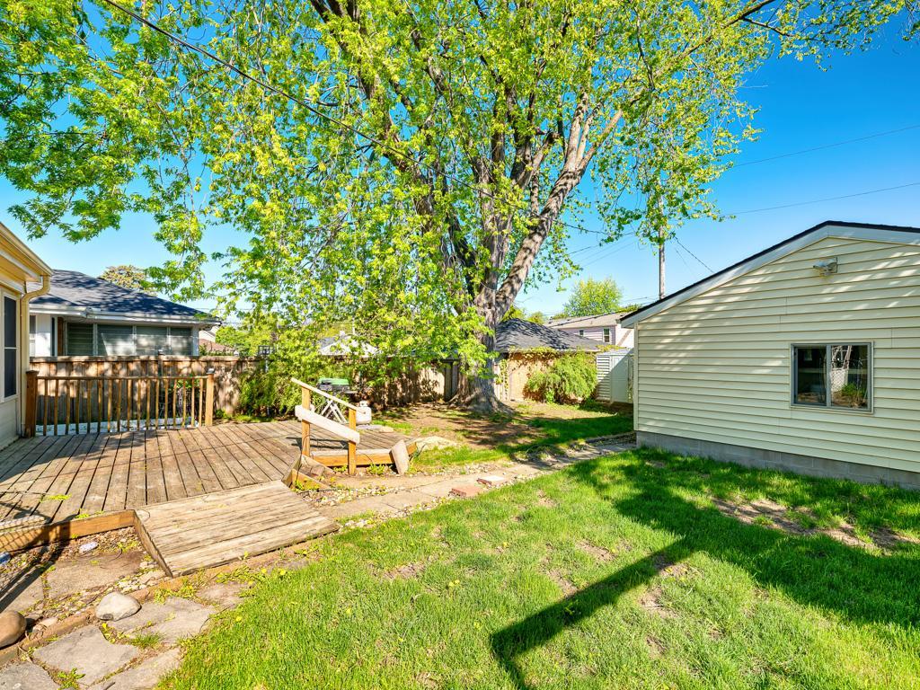 View of Residential at 775 Wheelock Parkway, Saint Paul MN 55106, Saint Paul (23 of 26) - Mike Wilen | Minnesota Team Real Estate