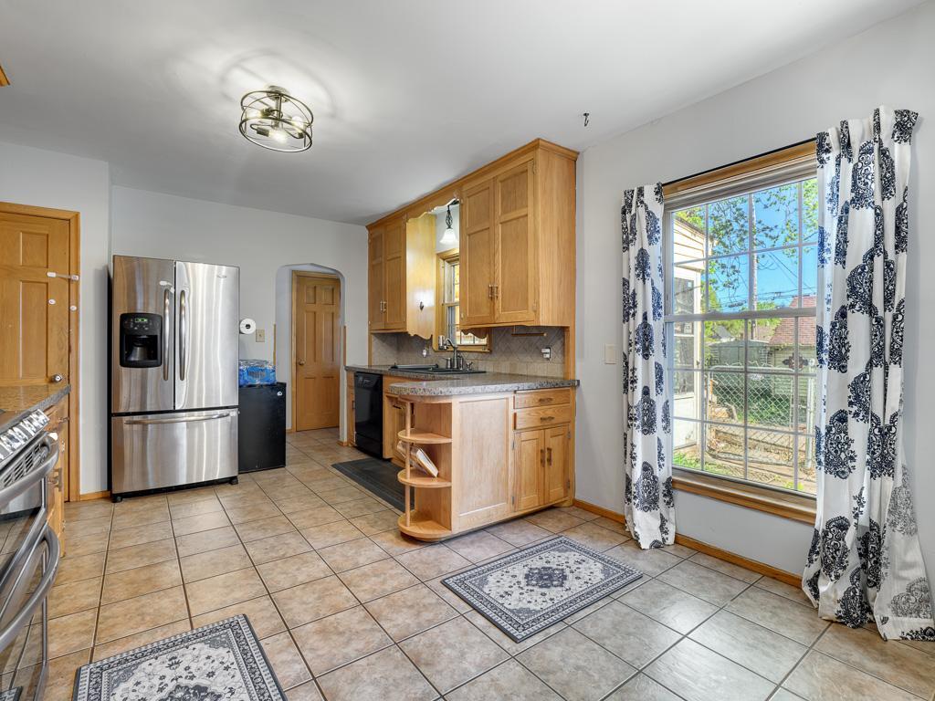 View of Residential at 775 Wheelock Parkway, Saint Paul MN 55106, Saint Paul (7 of 26) - Mike Wilen | Minnesota Team Real Estate