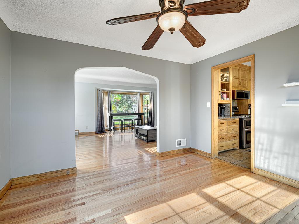 View of Residential at 775 Wheelock Parkway, Saint Paul MN 55106, Saint Paul (6 of 26) - Mike Wilen | Minnesota Team Real Estate