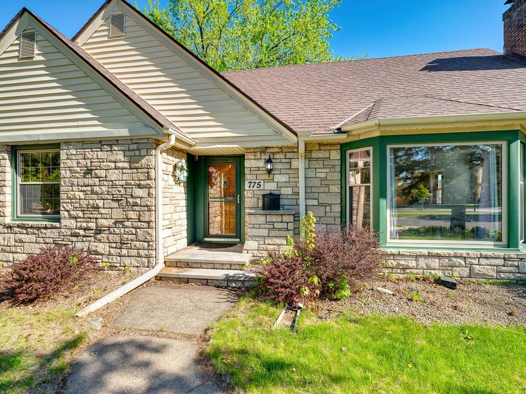 View of Residential at 775 Wheelock Parkway, Saint Paul MN 55106, Saint Paul (2 of 26) - Mike Wilen | Minnesota Team Real Estate