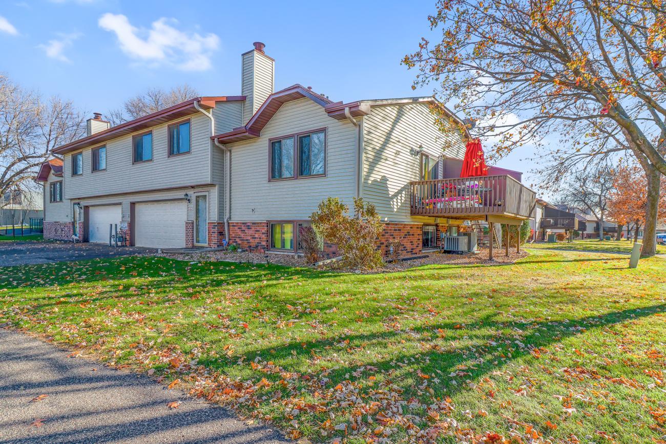 View of Residential at 8576 Maplebrook Circle, Brooklyn Park MN 55445, Brooklyn Park - Mike Wilen | Minnesota Team Real Estate