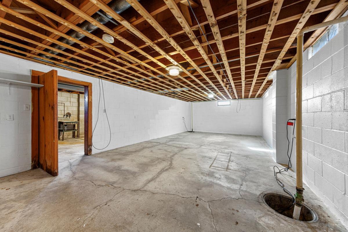 View of Residential at 1043 Chase Avenue, Gibbon MN 55335, Gibbon (27 of 33) - Mike Wilen | Minnesota Team Real Estate