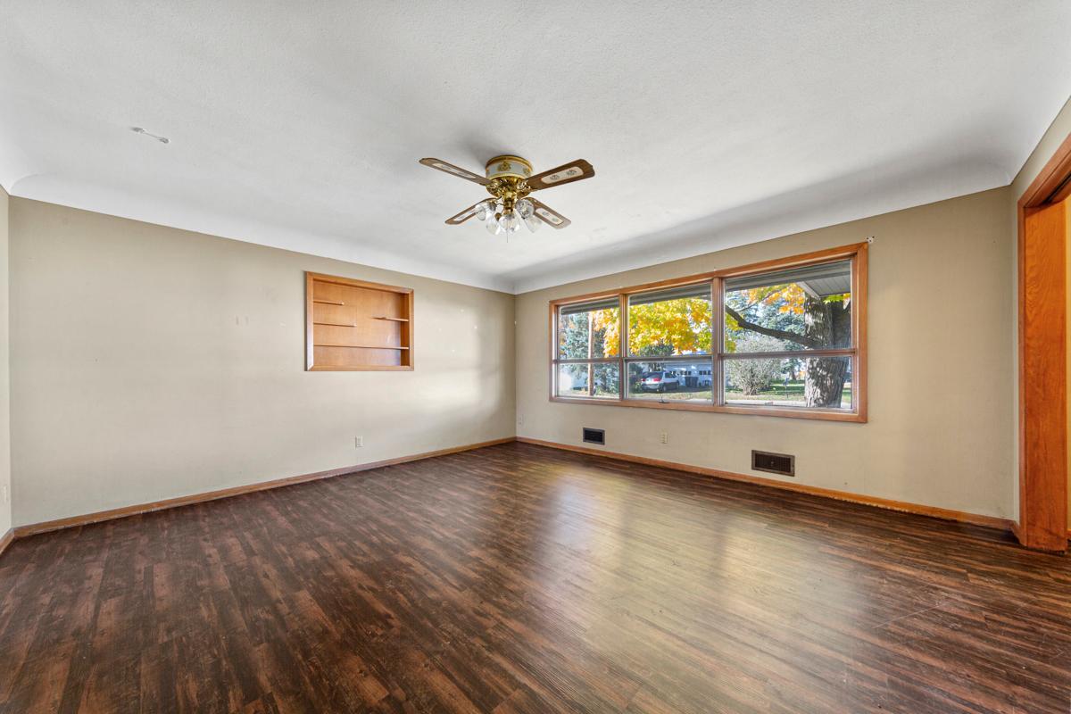 View of Residential at 1043 Chase Avenue, Gibbon MN 55335, Gibbon (6 of 33) - Mike Wilen | Minnesota Team Real Estate