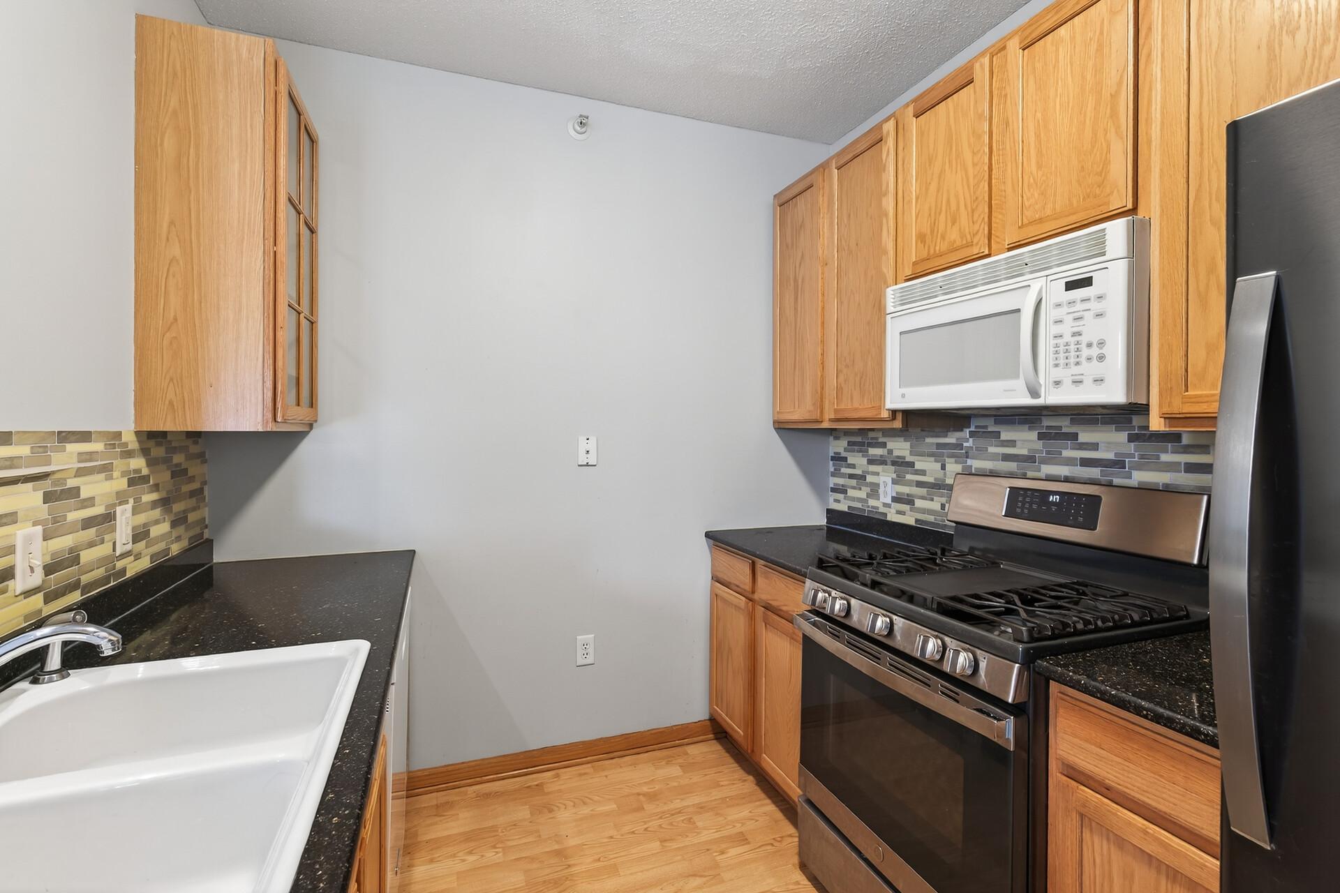 View of Residential at 820 Emerald Street #307, Saint Paul MN 55114, Saint Paul (16 of 33) - Mike Wilen | Minnesota Team Real Estate