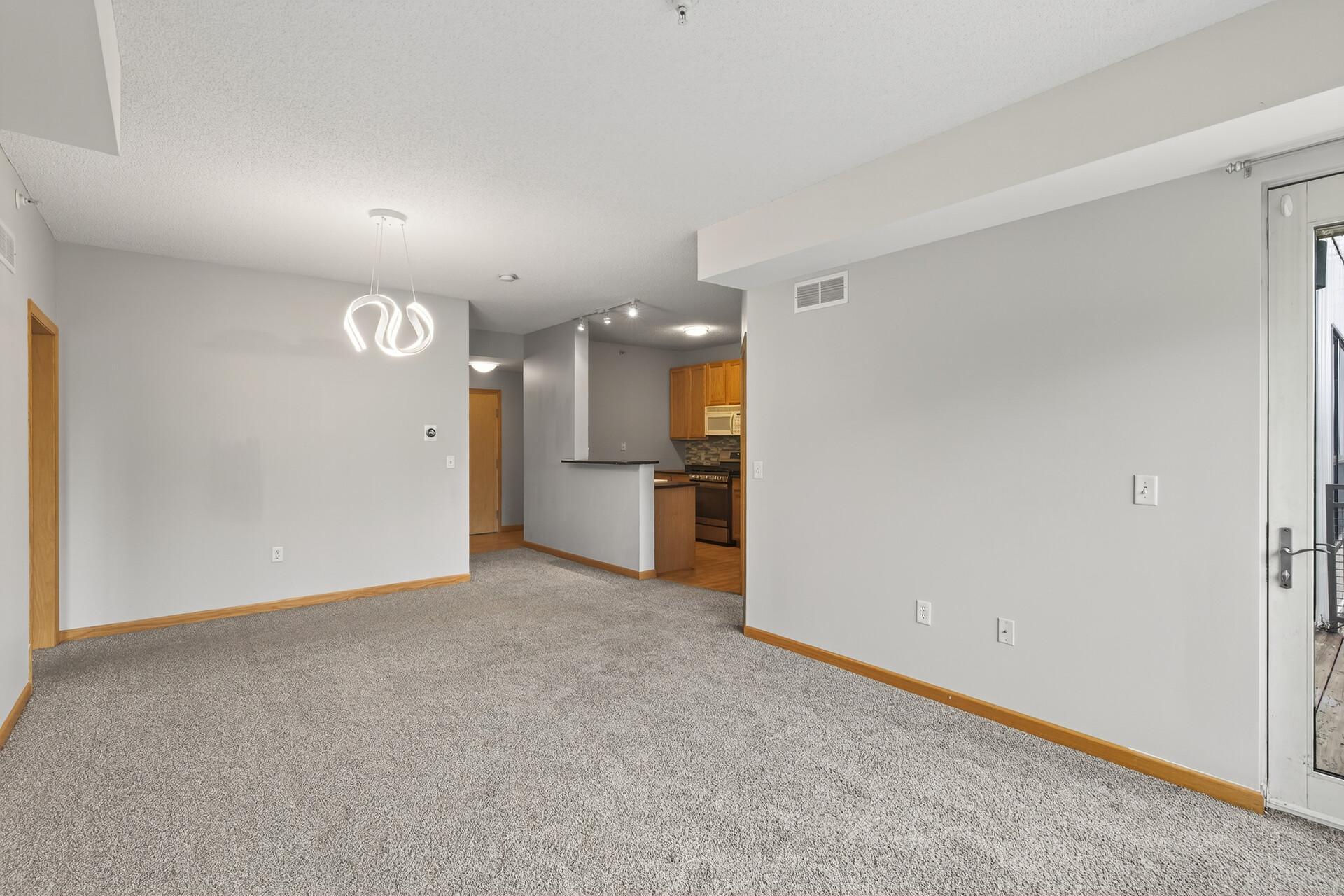 View of Residential at 820 Emerald Street #307, Saint Paul MN 55114, Saint Paul (13 of 33) - Mike Wilen | Minnesota Team Real Estate