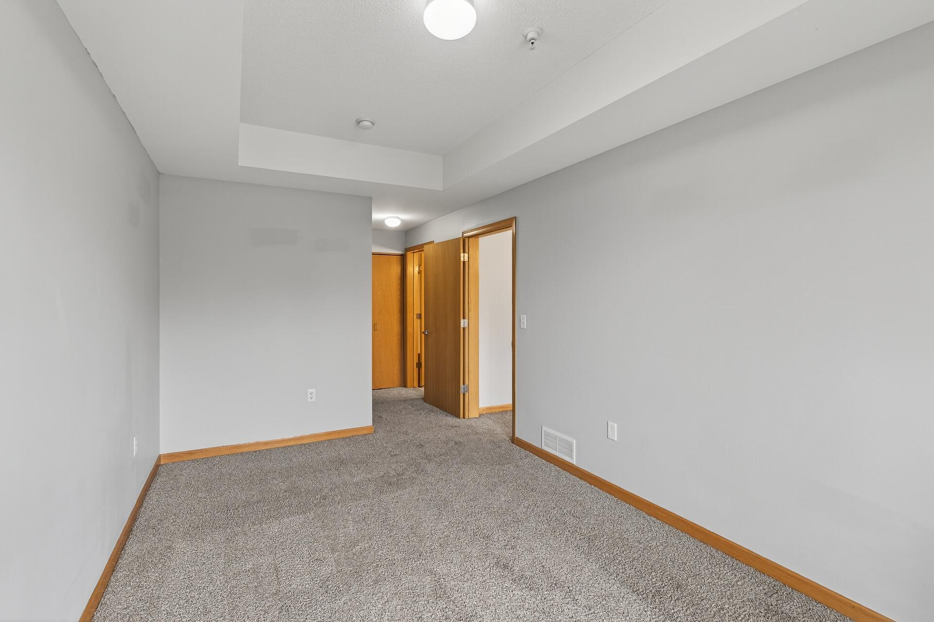 View of Residential at 820 Emerald Street #307, Saint Paul MN 55114, Saint Paul (24 of 33) - Mike Wilen | Minnesota Team Real Estate