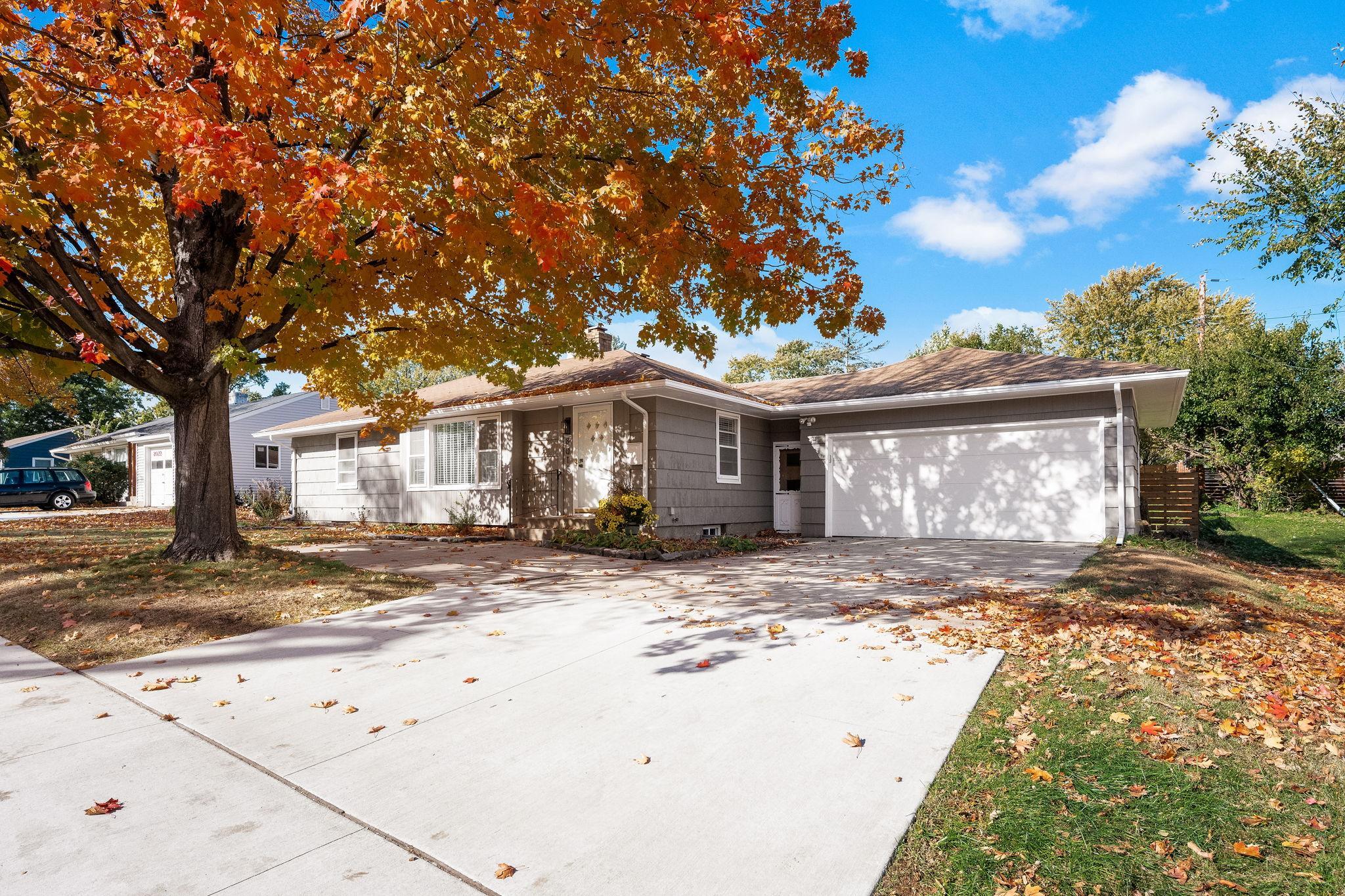 View of Residential at 8016 Cedar Lake Road, Saint Louis Park MN 55426, Saint Louis Park - Mike Wilen | Minnesota Team Real Estate