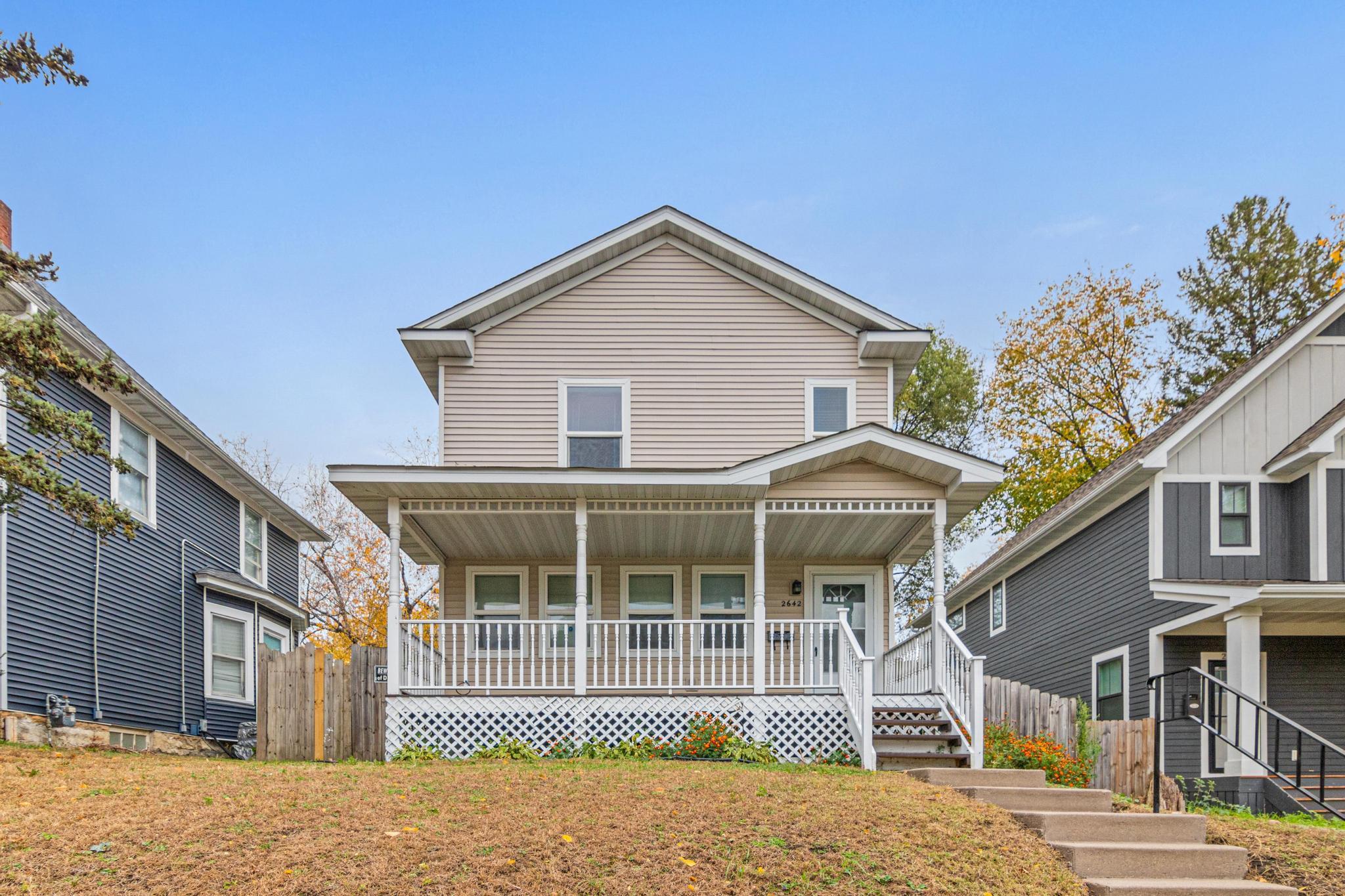 View of Residential at 2642 Girard Avenue, Minneapolis MN 55411, Minneapolis - Mike Wilen | Minnesota Team Real Estate