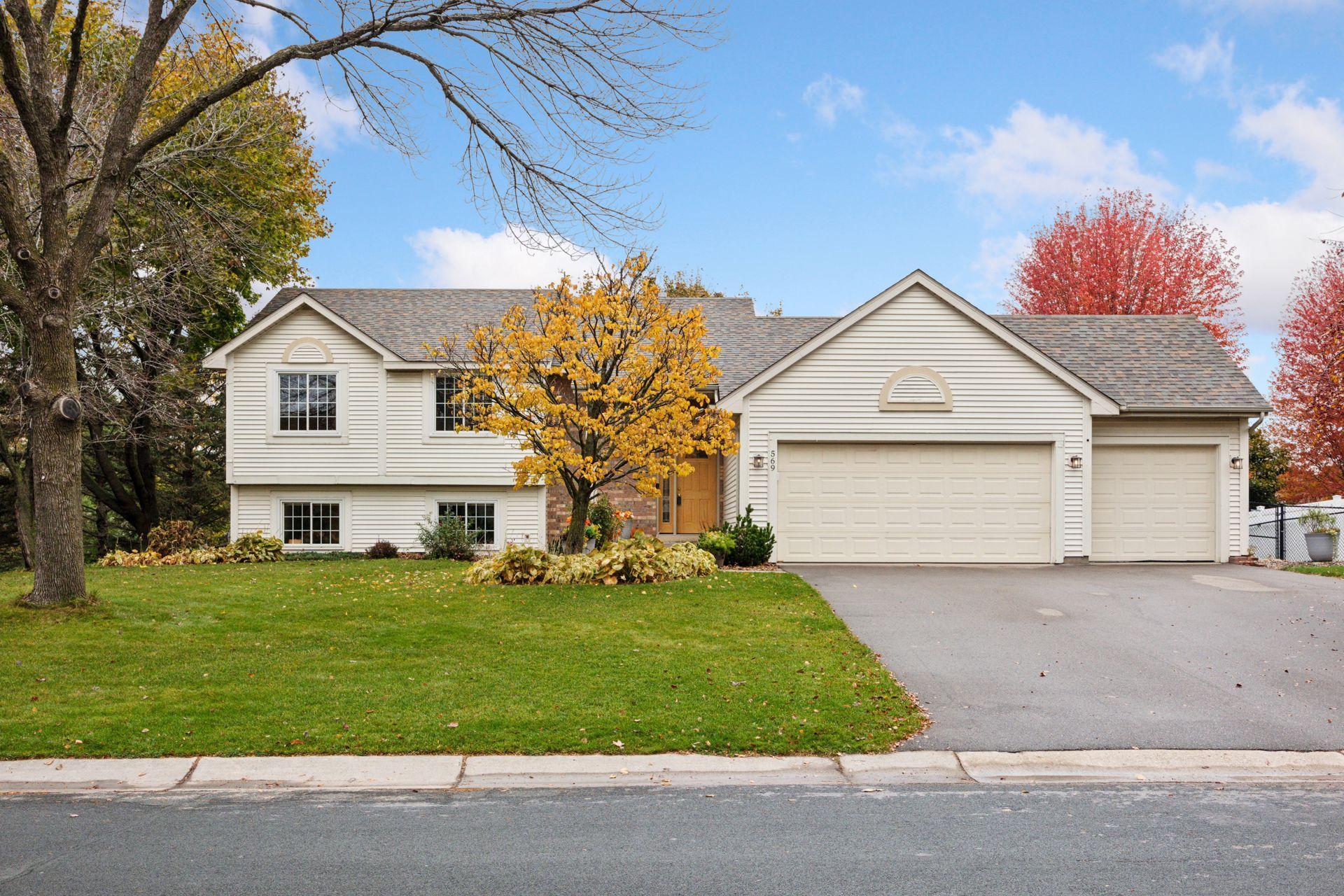 View of Residential at 569 Coventry Parkway, Eagan MN 55123, Eagan - Mike Wilen | Minnesota Team Real Estate