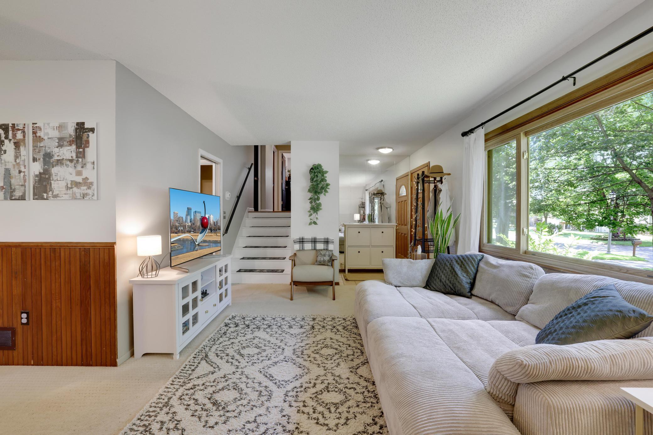 View of Residential at 6920 35th Street, Oakdale MN 55128, Oakdale - Mike Wilen | Minnesota Team Real Estate