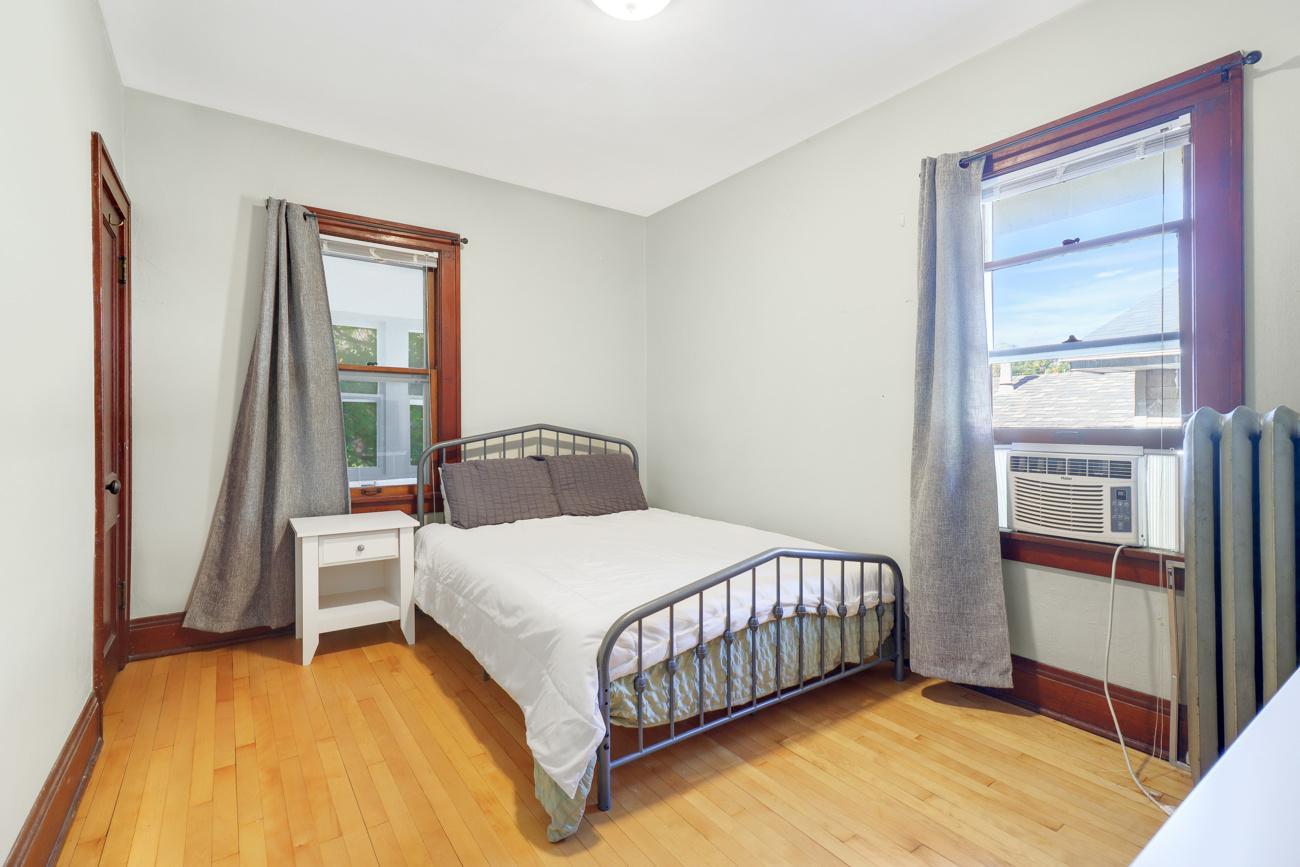 View of Residential Income at 442 Pierce Street, Saint Paul MN 55104, Saint Paul (21 of 40) - Mike Wilen | Minnesota Team Real Estate