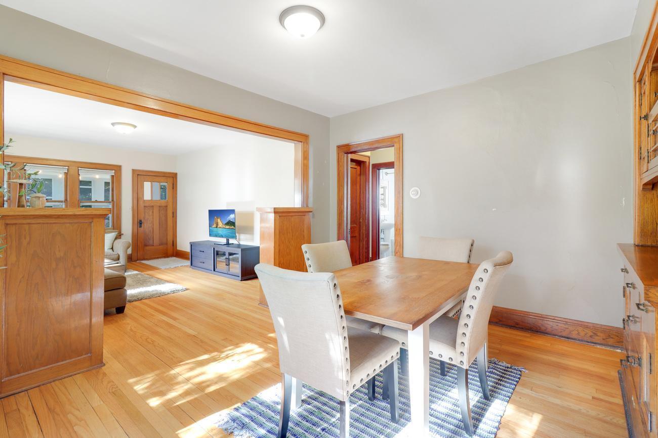 View of Residential Income at 442 Pierce Street, Saint Paul MN 55104, Saint Paul (8 of 40) - Mike Wilen | Minnesota Team Real Estate