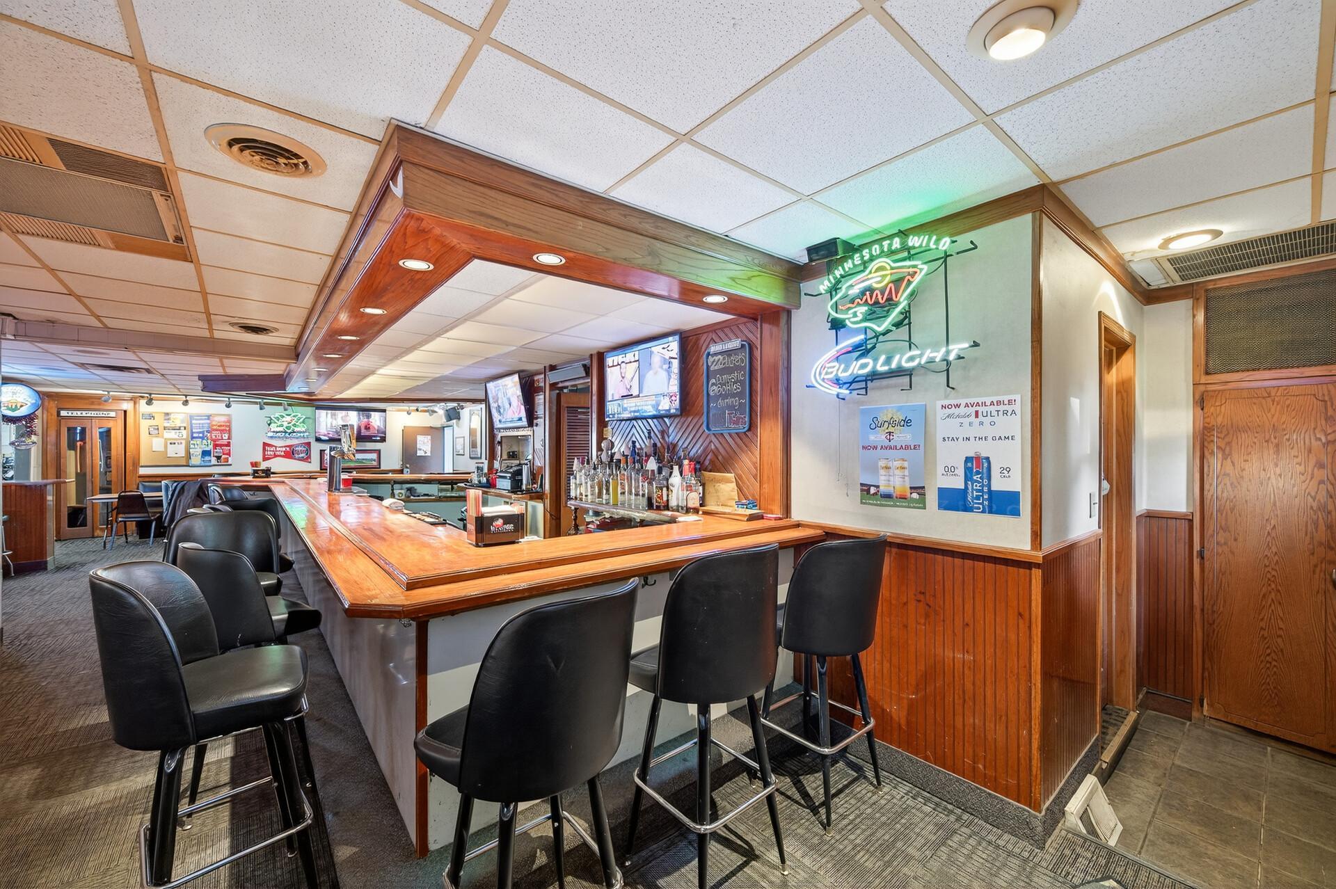View of Commercial Sale at 1112 Arcade Street, Saint Paul MN 55106, Saint Paul (10 of 47) - Mike Wilen | Minnesota Team Real Estate