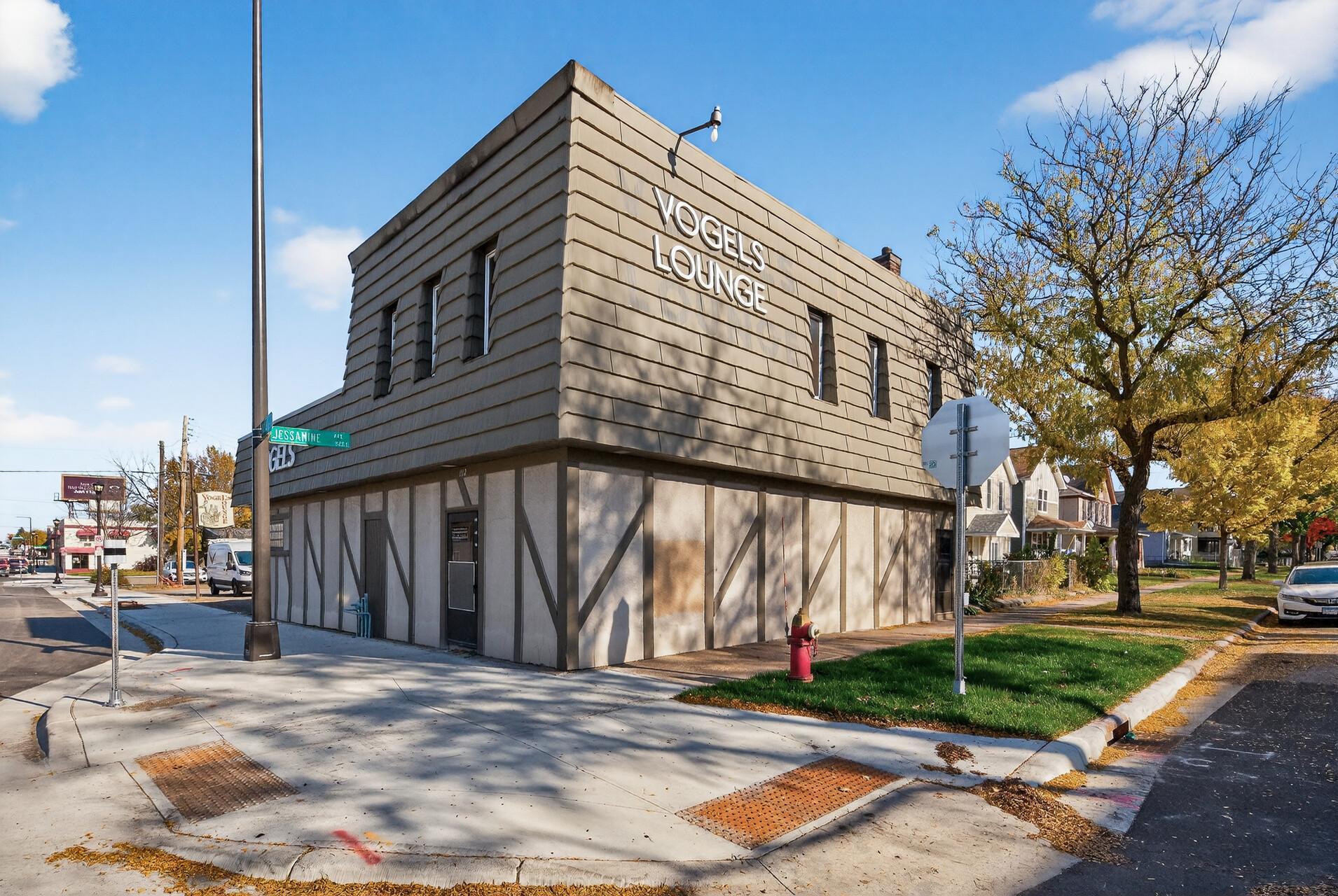 View of Commercial Sale at 1112 Arcade Street, Saint Paul MN 55106, Saint Paul (2 of 47) - Mike Wilen | Minnesota Team Real Estate