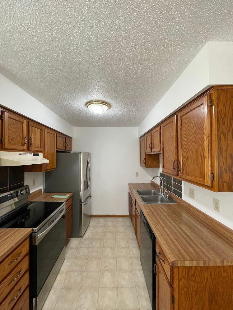 View of Residential Income at 11923-11931 Wintergreen Street, Coon Rapids MN 55448, Coon Rapids (10 of 19) - Mike Wilen | Minnesota Team Real Estate