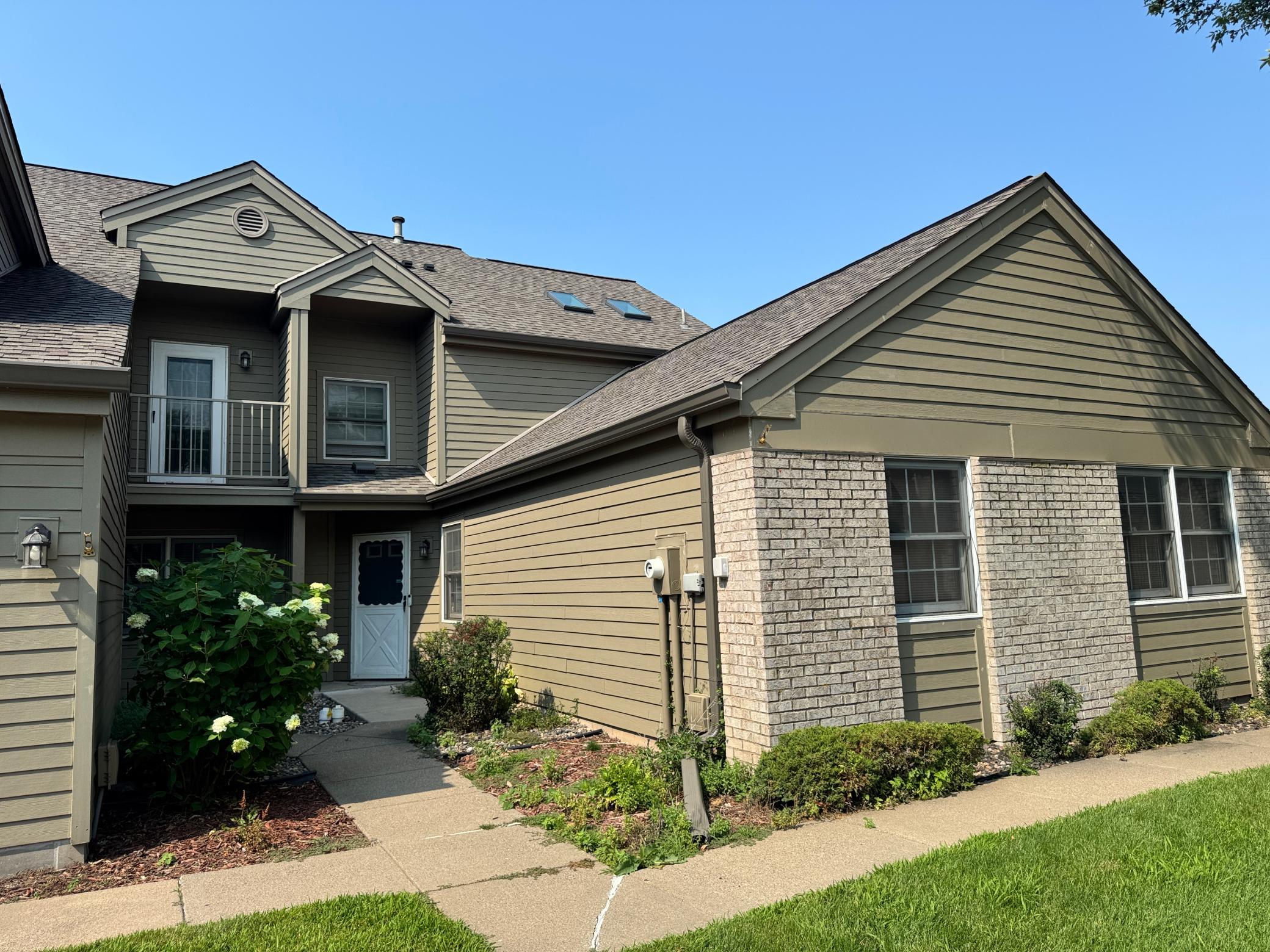 View of Residential at 1612 Rose Hill Circle, Saint Paul MN 55108, Saint Paul (26 of 30) - Mike Wilen | Minnesota Team Real Estate