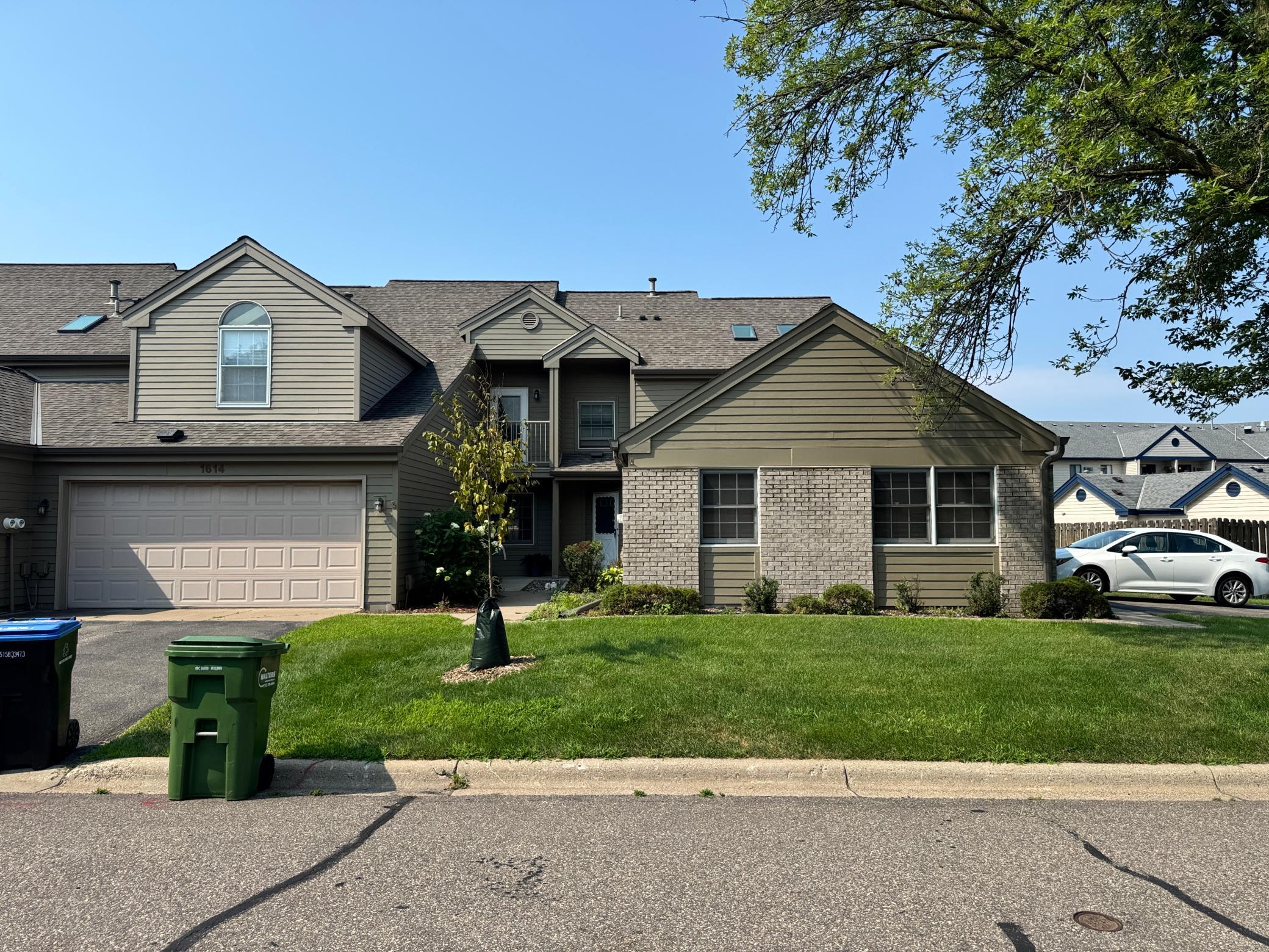 View of Residential at 1612 Rose Hill Circle, Saint Paul MN 55108, Saint Paul (25 of 30) - Mike Wilen | Minnesota Team Real Estate