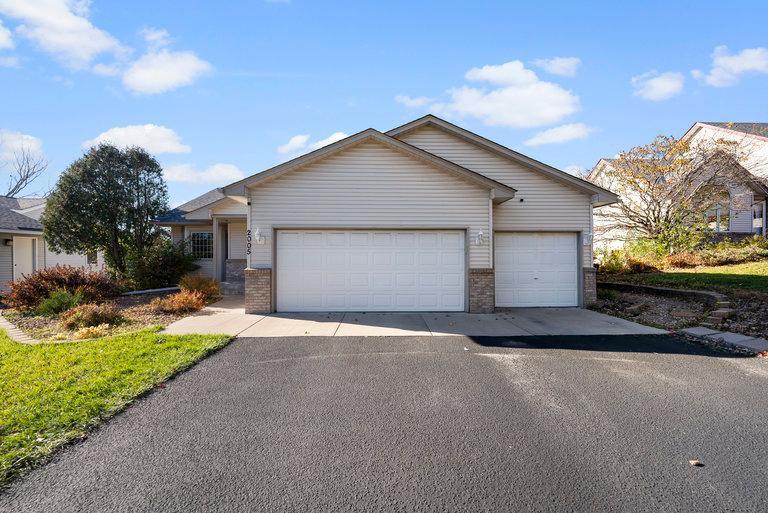 View of Residential at 2005 Edgemont Street, Maplewood MN 55117, Maplewood - Mike Wilen | Minnesota Team Real Estate