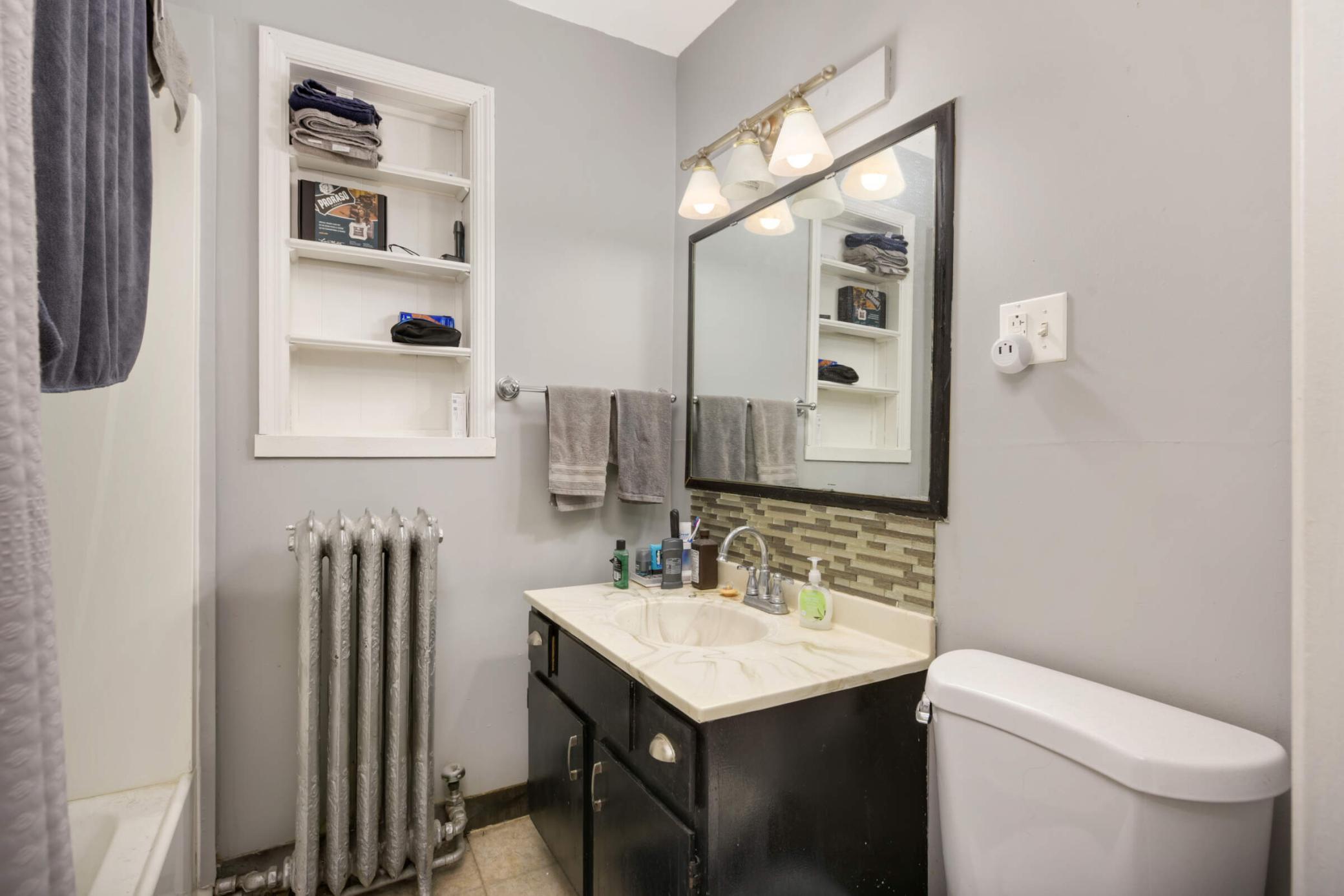 View of Residential Income at 2507 Lyndale Avenue, Minneapolis MN 55405, Minneapolis (41 of 53) - Mike Wilen | Minnesota Team Real Estate