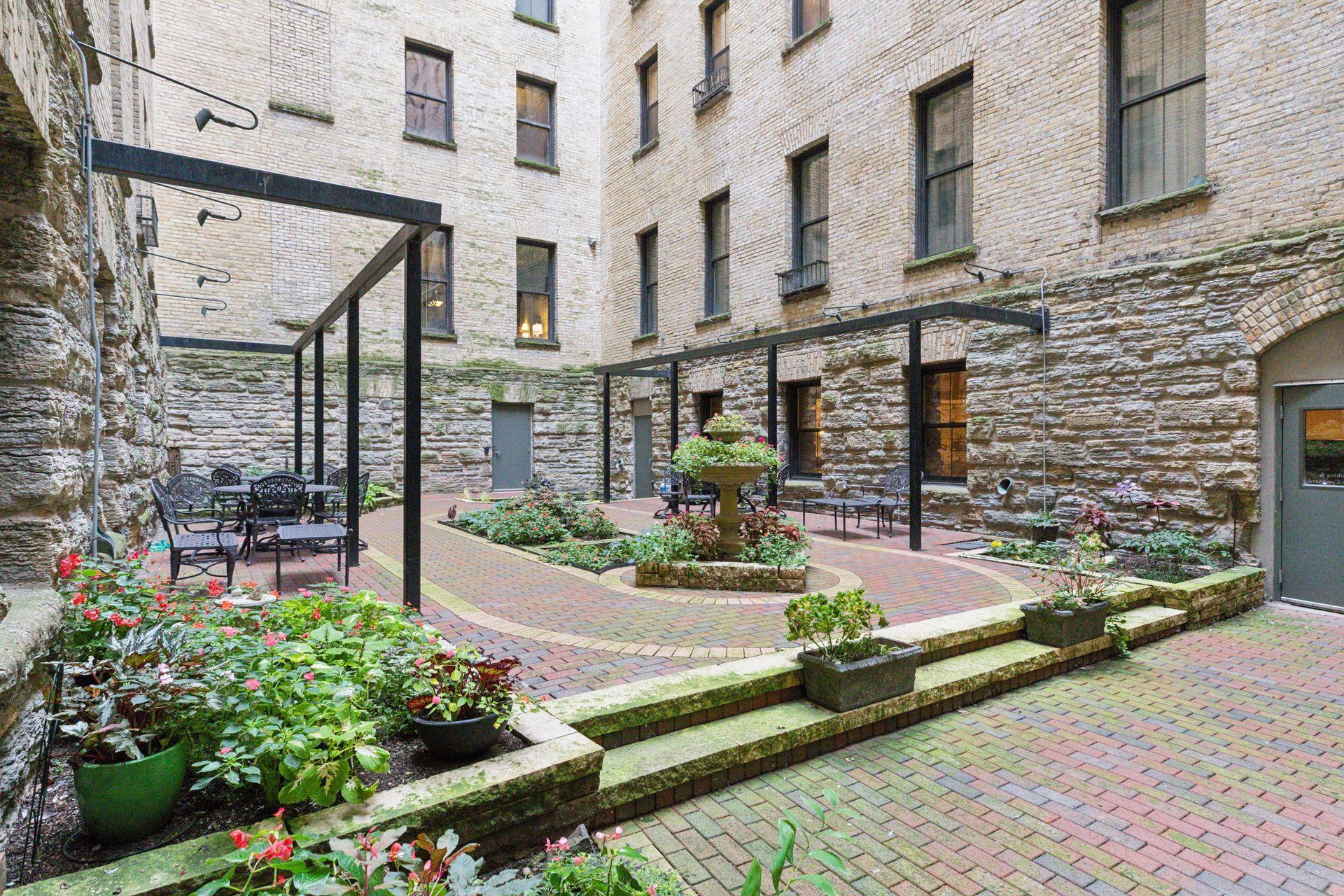 View of Residential at 300 Wall Street #203, Saint Paul MN 55101, Saint Paul (42 of 57) - Mike Wilen | Minnesota Team Real Estate