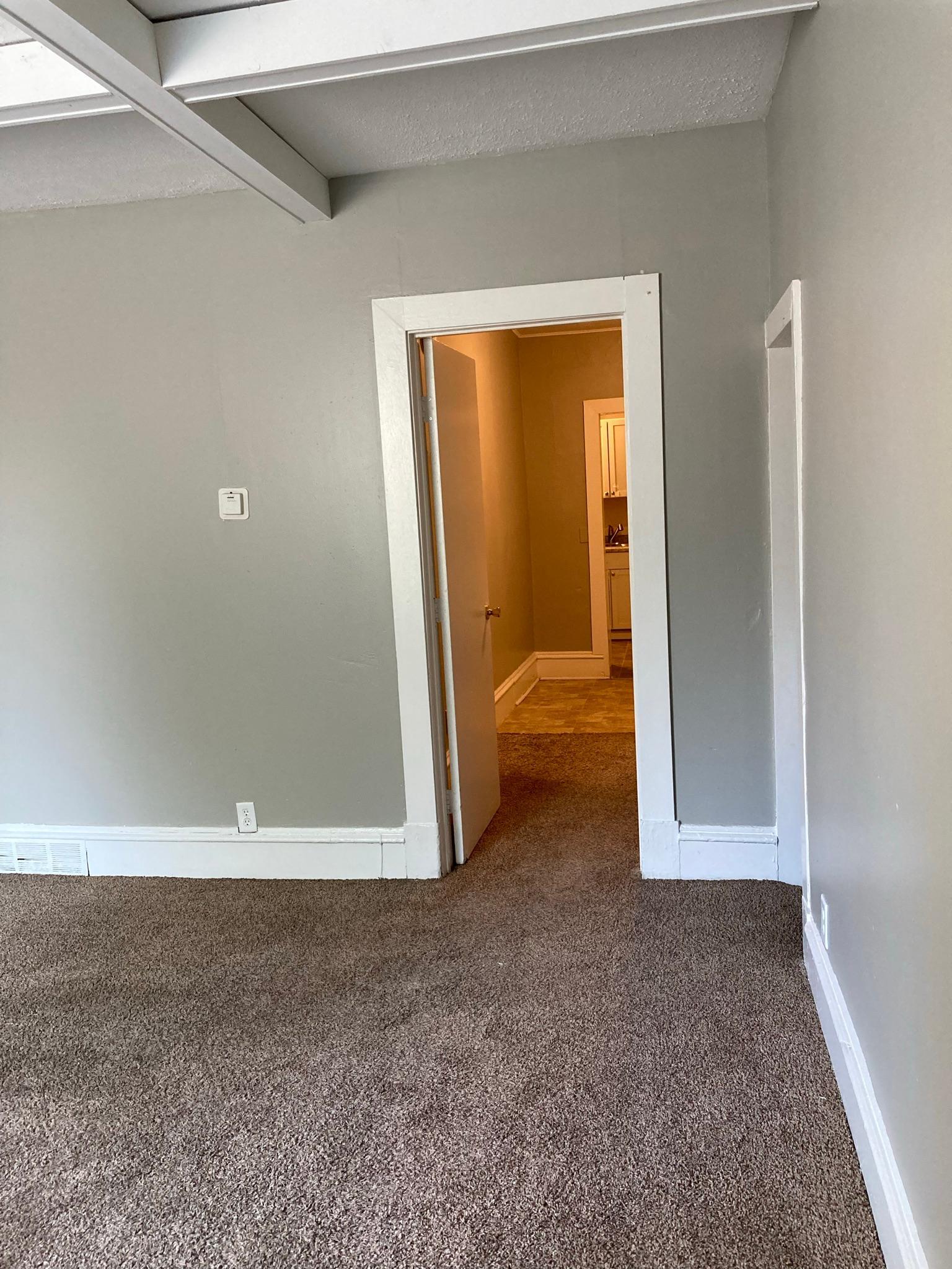 View of Residential Income at 893 Jenks Avenue, Saint Paul MN 55106, Saint Paul (29 of 34) - Mike Wilen | Minnesota Team Real Estate