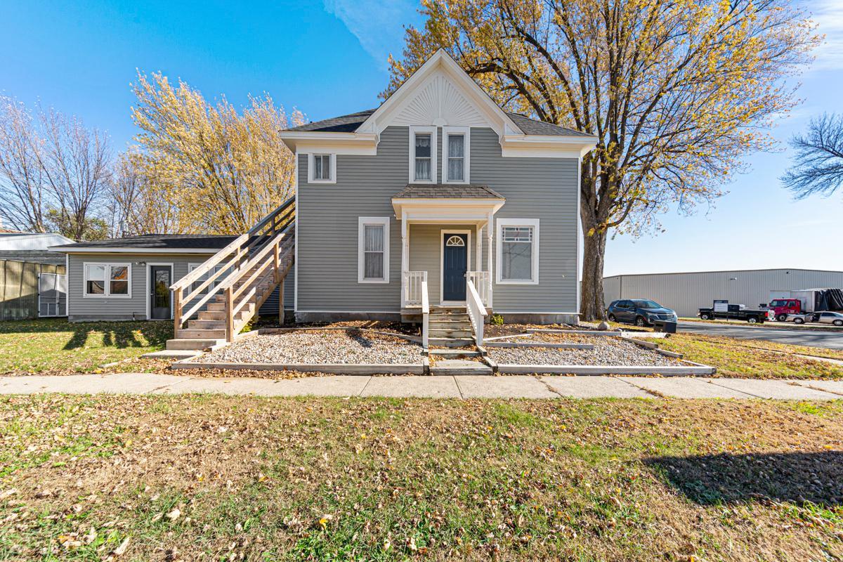 View of Residential Income at 208 Mn-5, Arlington MN 55307, Arlington (2 of 36) - Mike Wilen | Minnesota Team Real Estate