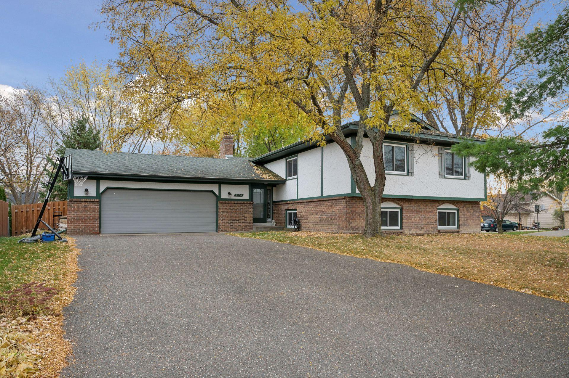 View of Residential at 4384 Oakhurst Avenue, Vadnais Heights MN 55127, Vadnais Heights - Mike Wilen | Minnesota Team Real Estate