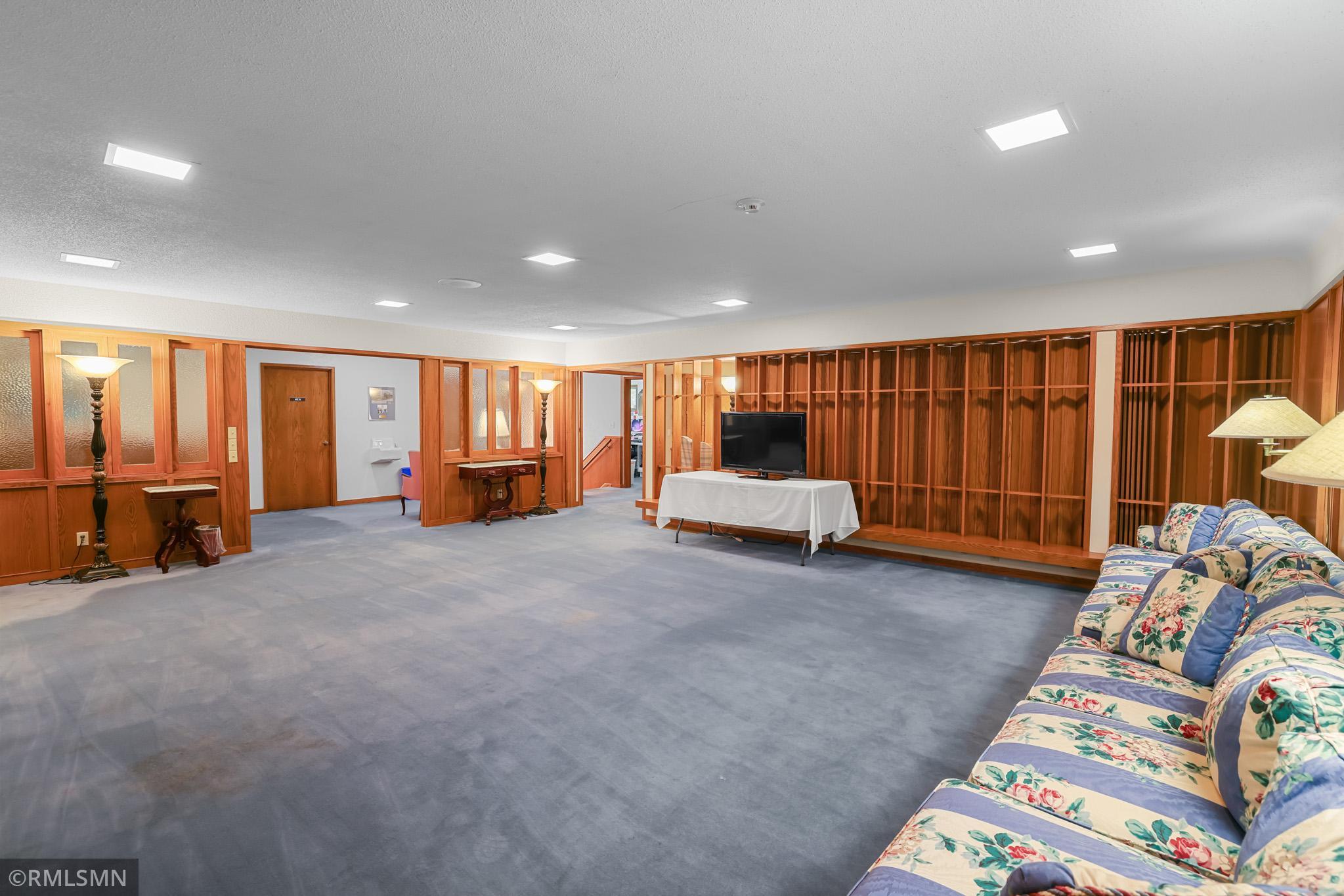 View of Commercial Sale at 1801 Commerce Boulevard, Mound MN 55364, Mound (20 of 41) - Mike Wilen | Minnesota Team Real Estate