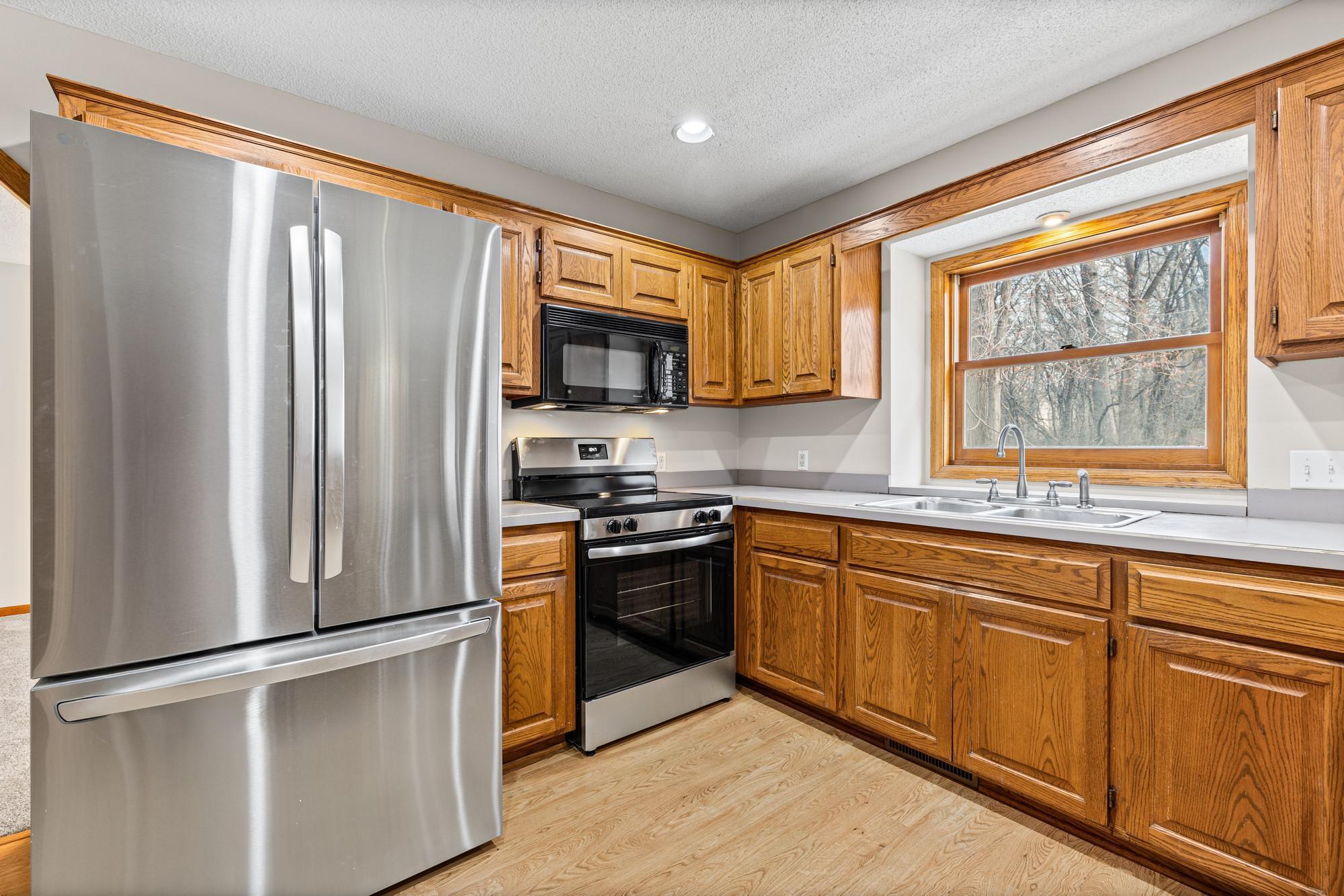 View of Residential at 10013 170th Street, Lakeville MN 55044, Lakeville (6 of 37) - Mike Wilen | Minnesota Team Real Estate