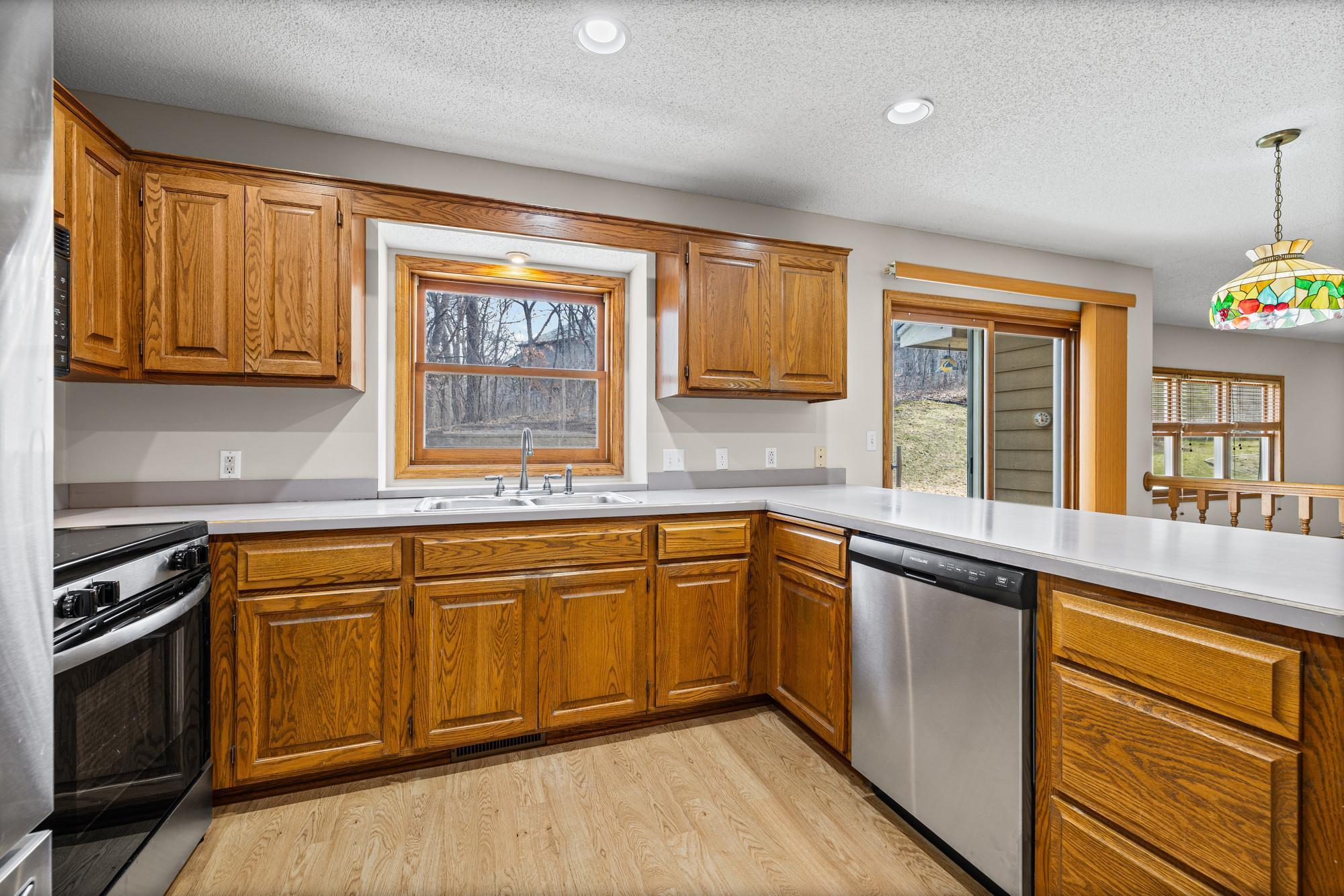 View of Residential at 10013 170th Street, Lakeville MN 55044, Lakeville (5 of 37) - Mike Wilen | Minnesota Team Real Estate