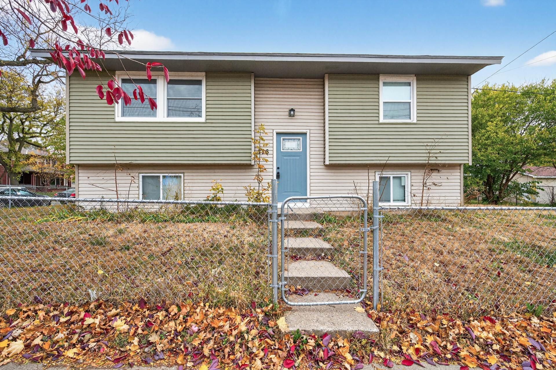 View of Residential at 716 21st Avenue, Minneapolis MN 55411, Minneapolis - Mike Wilen | Minnesota Team Real Estate