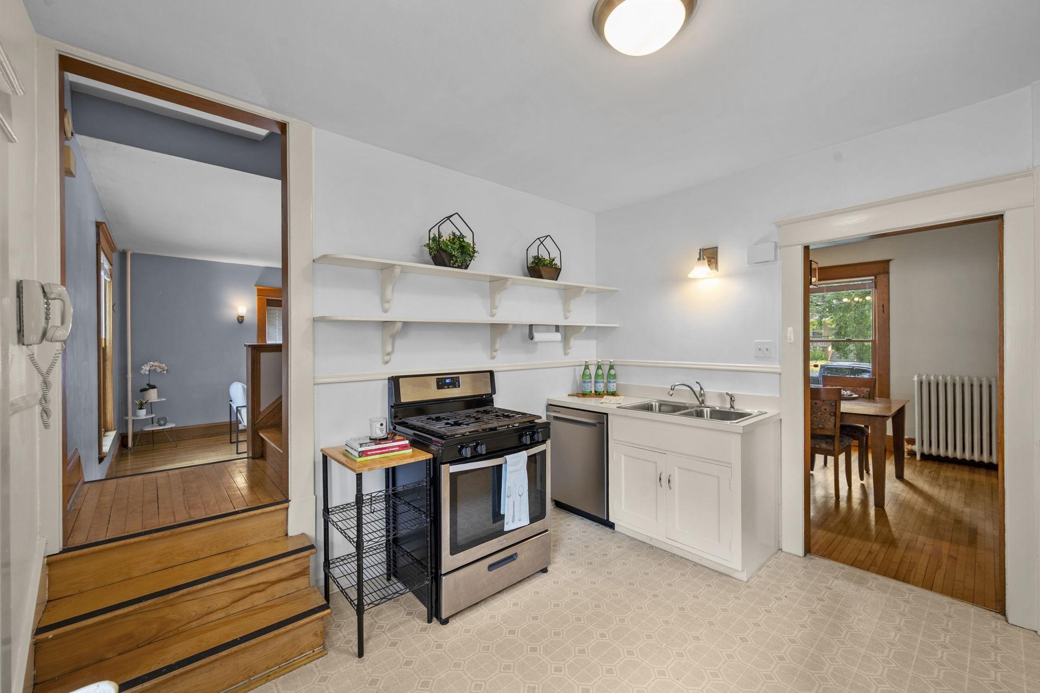 View of Residential at 3121 Bloomington Avenue, Minneapolis MN 55407, Minneapolis (30 of 52) - Mike Wilen | Minnesota Team Real Estate