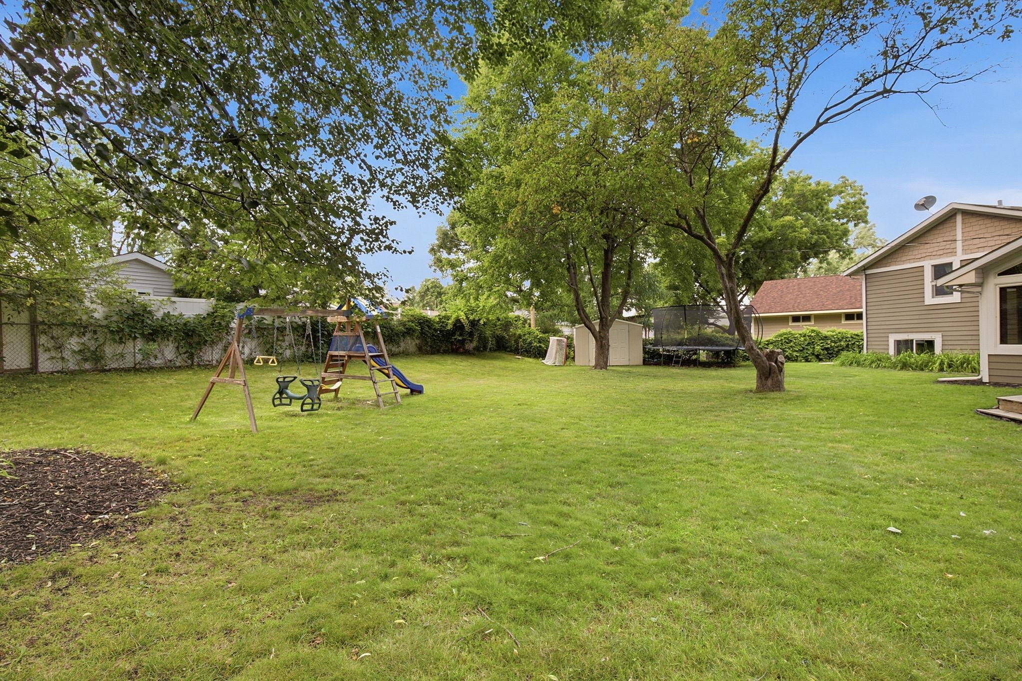 View of Residential at 172 Strese Circle, Apple Valley MN 55124, Apple Valley (38 of 43) - Mike Wilen | Minnesota Team Real Estate