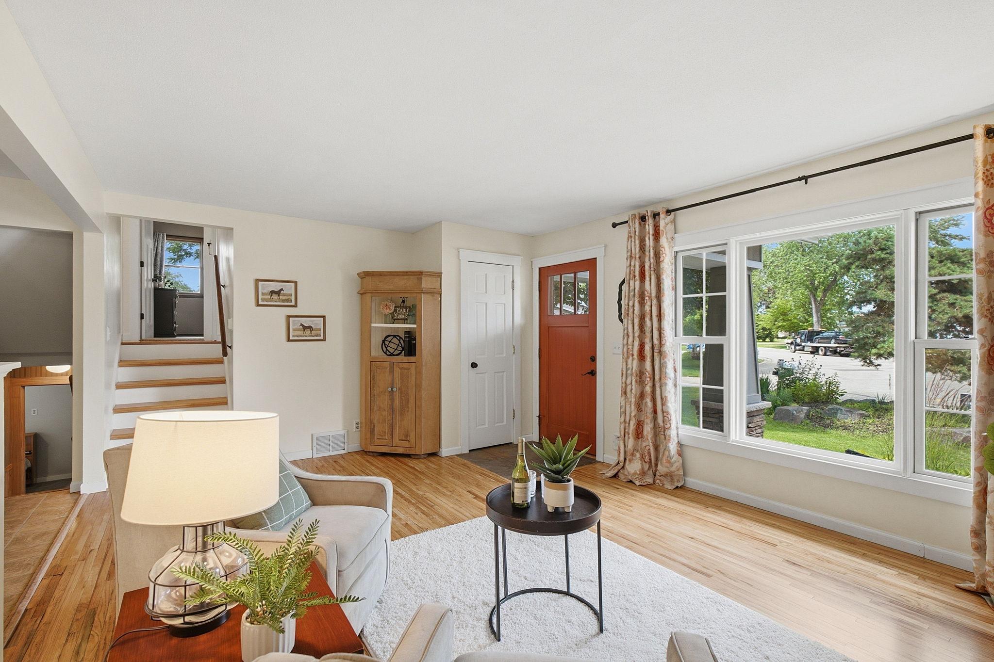 View of Residential at 172 Strese Circle, Apple Valley MN 55124, Apple Valley (6 of 43) - Mike Wilen | Minnesota Team Real Estate