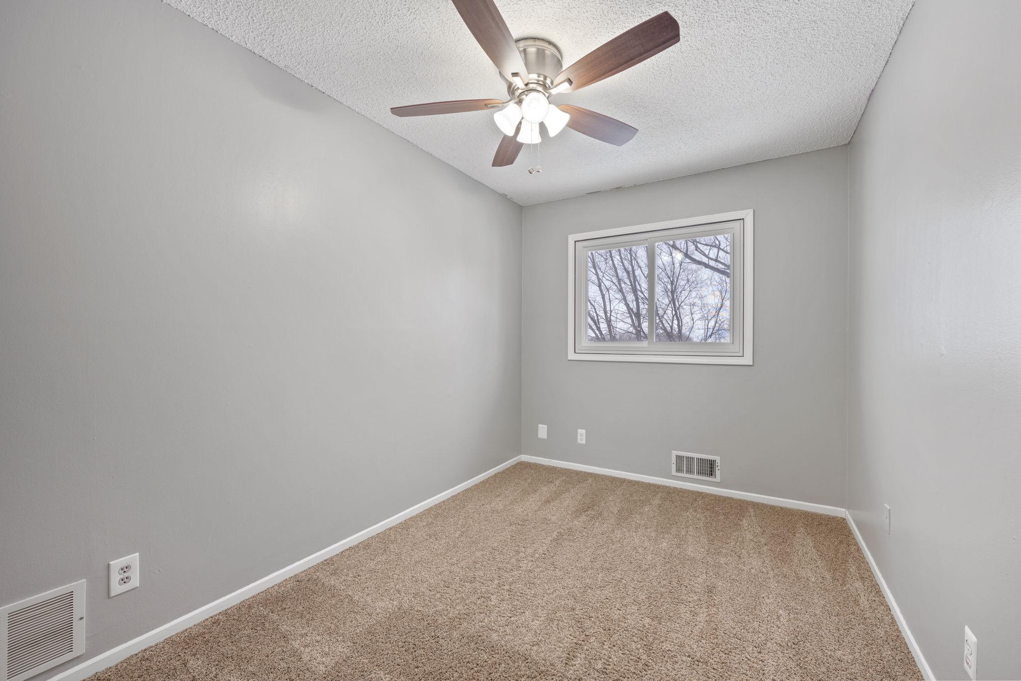 View of Residential at 7888 Dunmore Road, Woodbury MN 55125, Woodbury (21 of 34) - Mike Wilen | Minnesota Team Real Estate