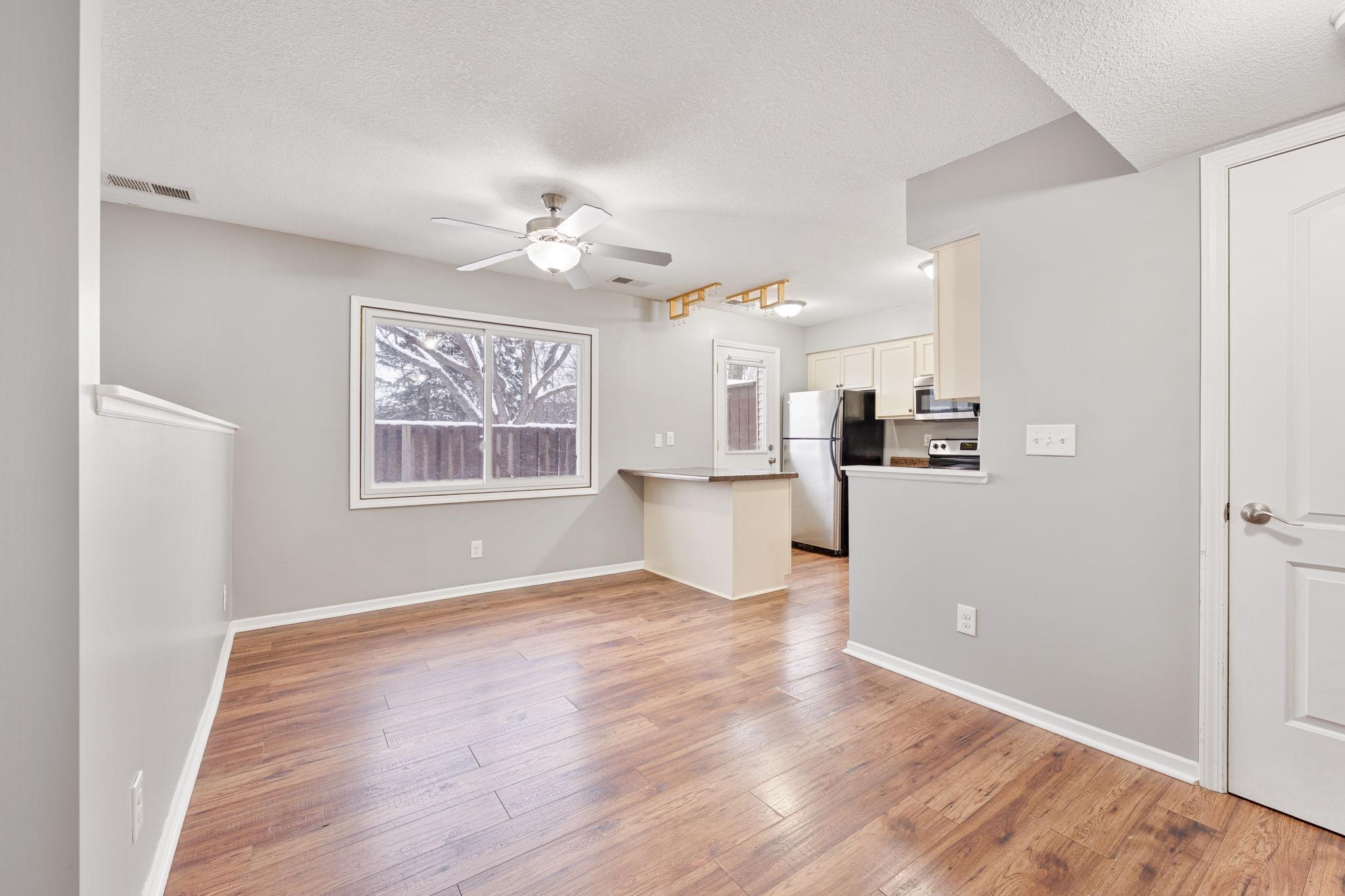 View of Residential at 7888 Dunmore Road, Woodbury MN 55125, Woodbury (10 of 34) - Mike Wilen | Minnesota Team Real Estate