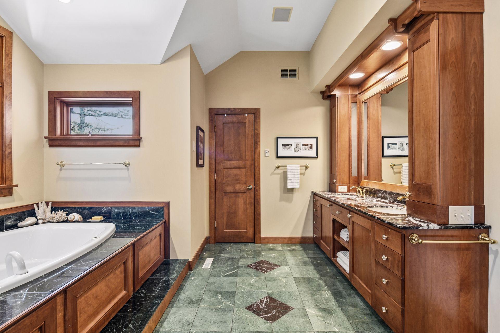 View of Residential at 3 Circle, Edina MN 55436, Edina (15 of 33) - Mike Wilen | Minnesota Team Real Estate