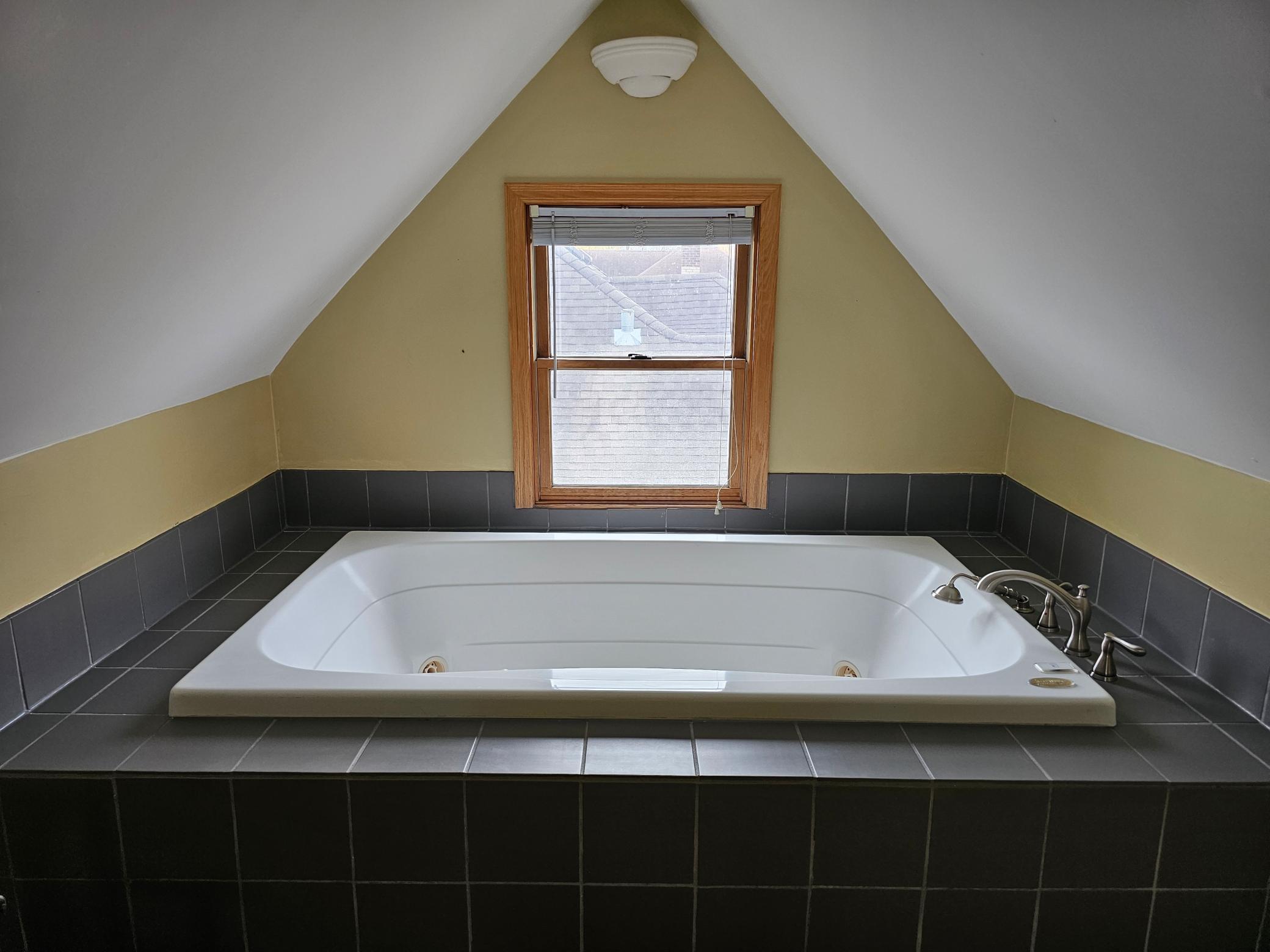 View of Residential Income at 3126 Emerson Avenue, Minneapolis MN 55408, Minneapolis (17 of 21) - Mike Wilen | Minnesota Team Real Estate
