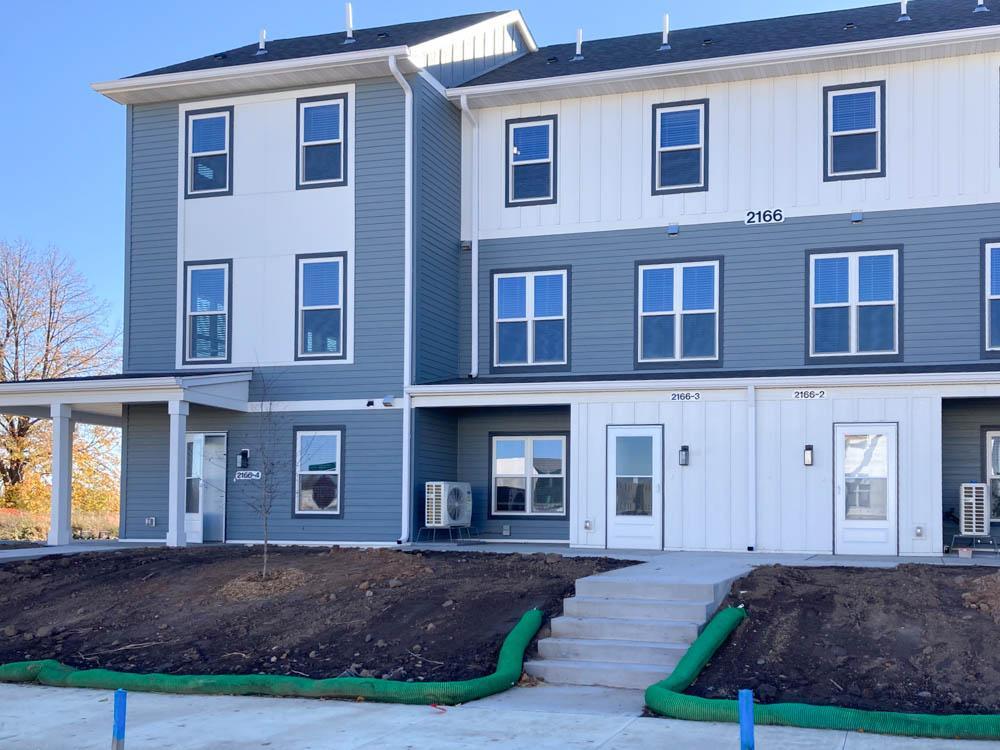 View of Residential at 2166 Cottage Avenue #3, Saint Paul MN 55119, Saint Paul - Mike Wilen | Minnesota Team Real Estate