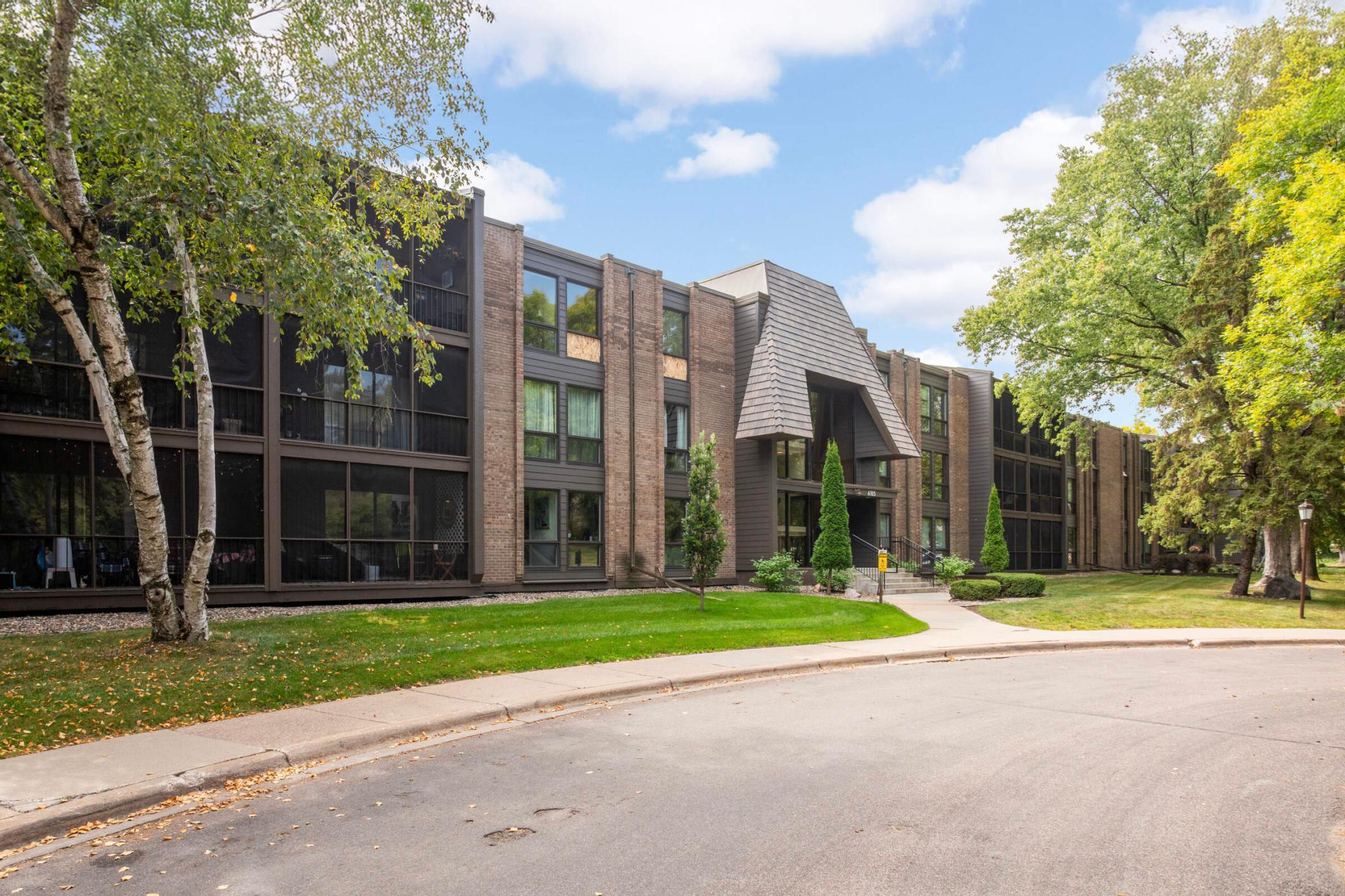 View of Residential at 6105 Lincoln Drive #136, Edina MN 55436, Edina (6 of 49) - Mike Wilen | Minnesota Team Real Estate