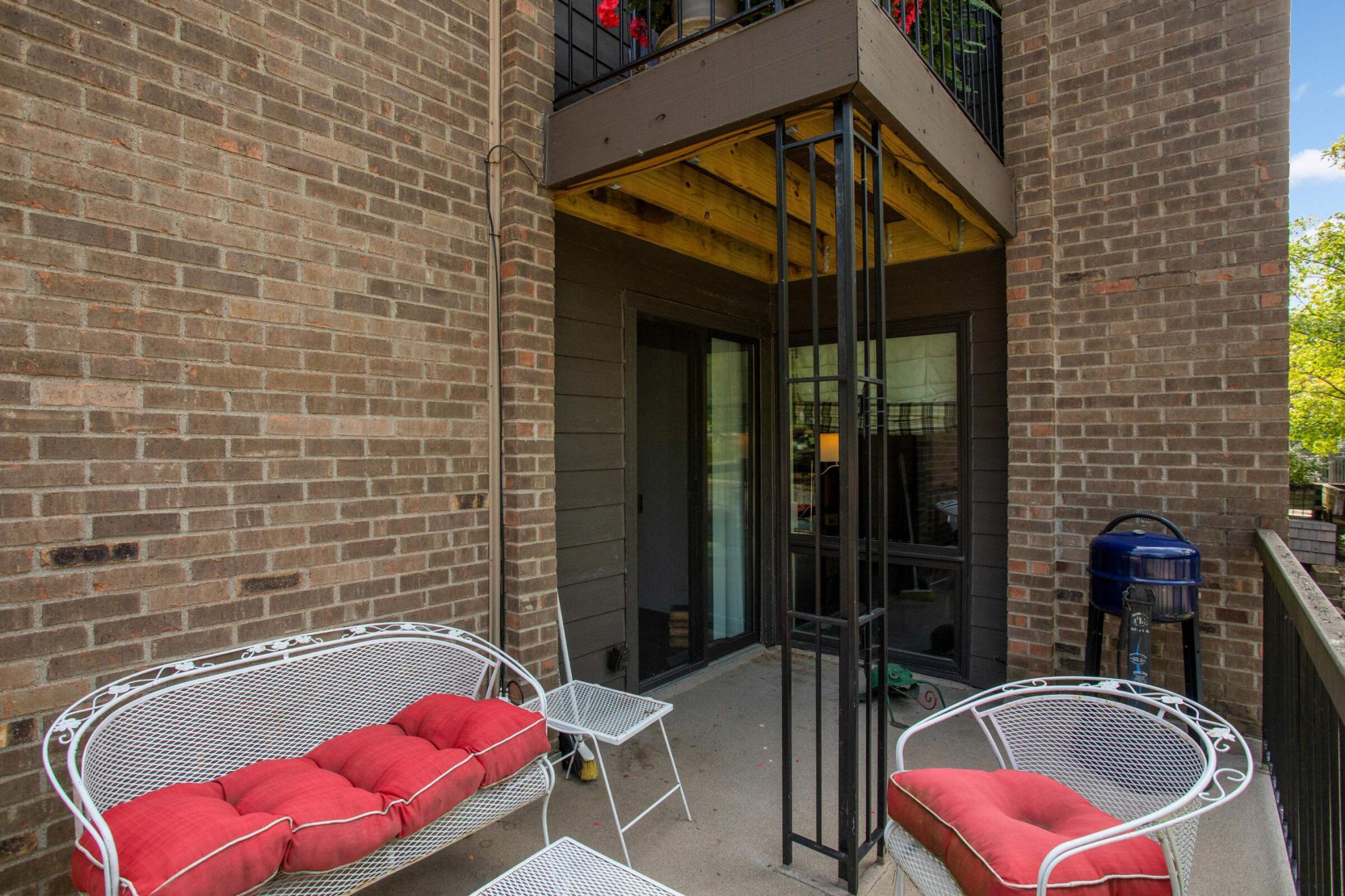 View of Residential at 6105 Lincoln Drive #136, Edina MN 55436, Edina (21 of 49) - Mike Wilen | Minnesota Team Real Estate