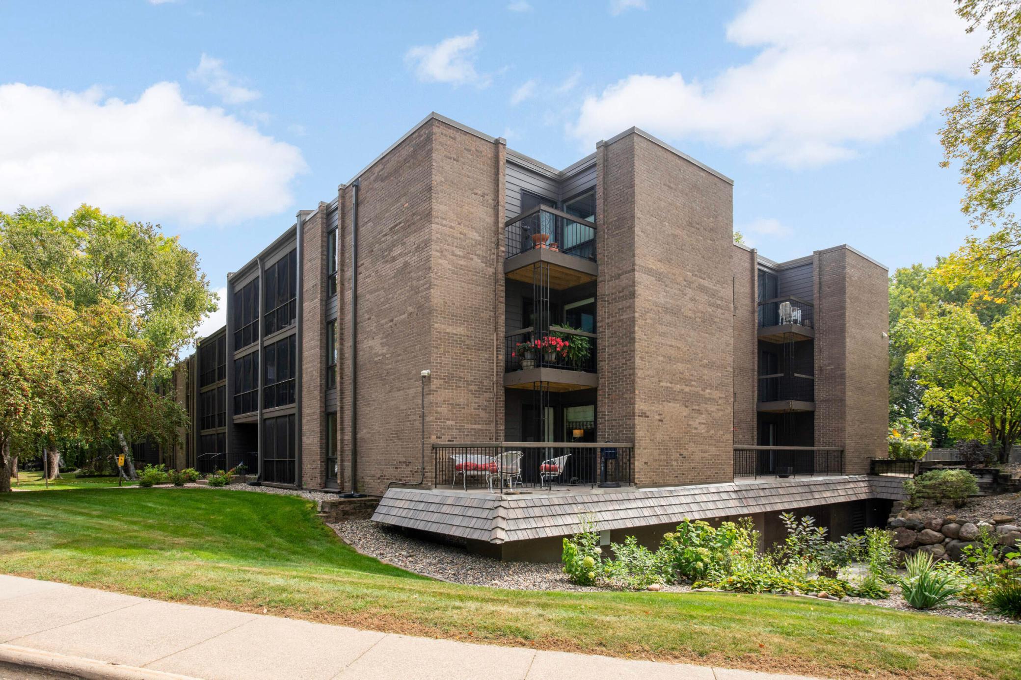 View of Residential at 6105 Lincoln Drive #136, Edina MN 55436, Edina (49 of 49) - Mike Wilen | Minnesota Team Real Estate