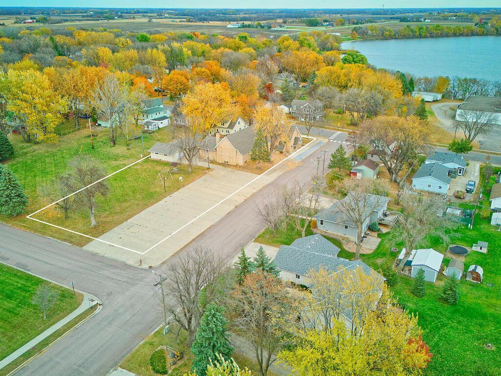 View of Commercial Sale at 410 1st Street, Winsted MN 55395, Winsted (75 of 77) - Mike Wilen | Minnesota Team Real Estate