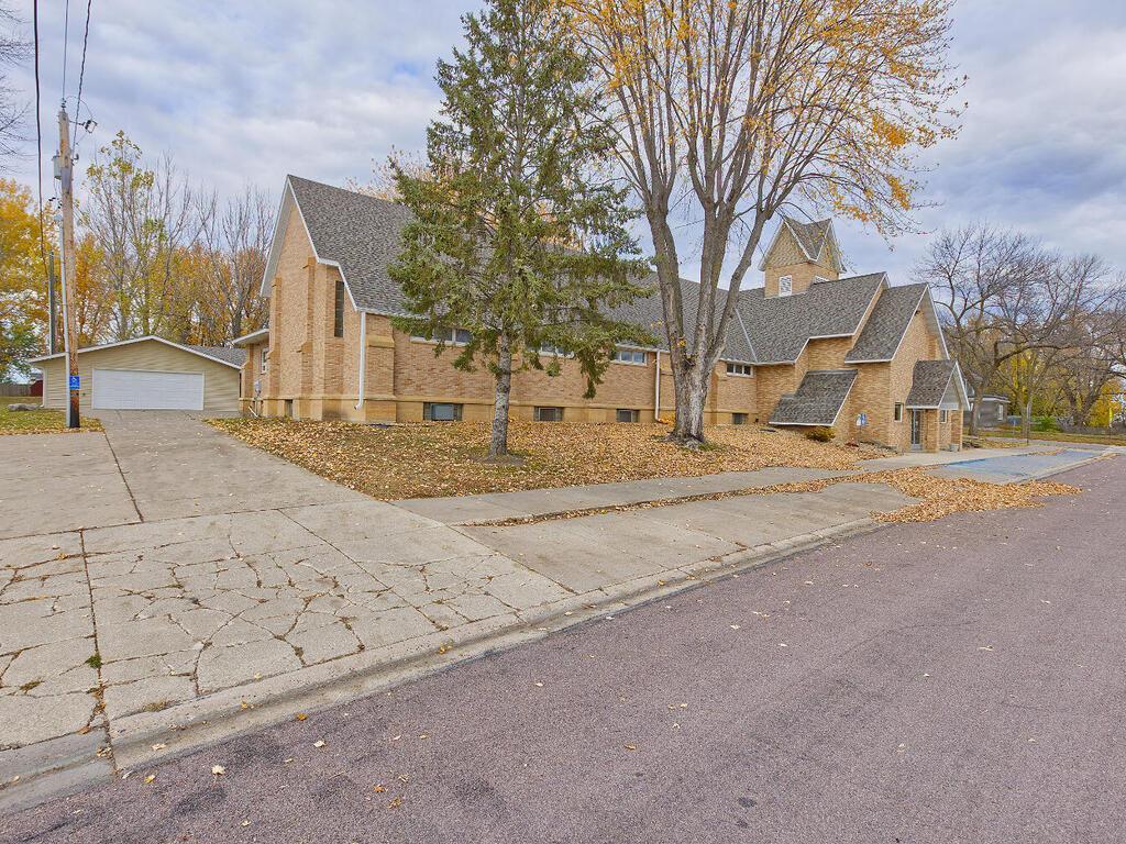 View of Commercial Sale at 410 1st Street, Winsted MN 55395, Winsted (74 of 77) - Mike Wilen | Minnesota Team Real Estate