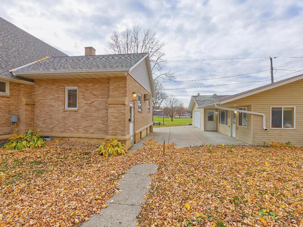 View of Commercial Sale at 410 1st Street, Winsted MN 55395, Winsted (71 of 77) - Mike Wilen | Minnesota Team Real Estate