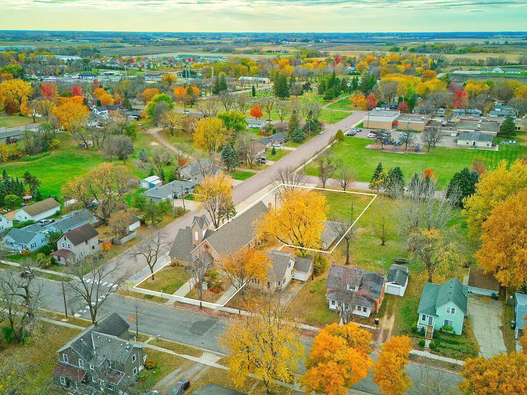 View of Commercial Sale at 410 1st Street, Winsted MN 55395, Winsted (69 of 77) - Mike Wilen | Minnesota Team Real Estate