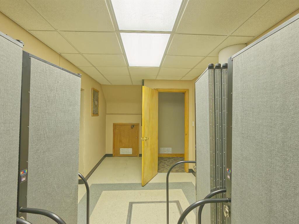 View of Commercial Sale at 410 1st Street, Winsted MN 55395, Winsted (58 of 77) - Mike Wilen | Minnesota Team Real Estate