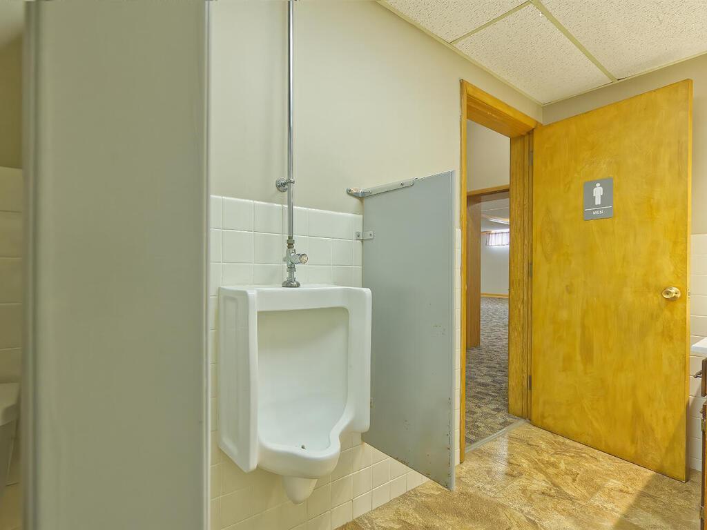 View of Commercial Sale at 410 1st Street, Winsted MN 55395, Winsted (43 of 77) - Mike Wilen | Minnesota Team Real Estate