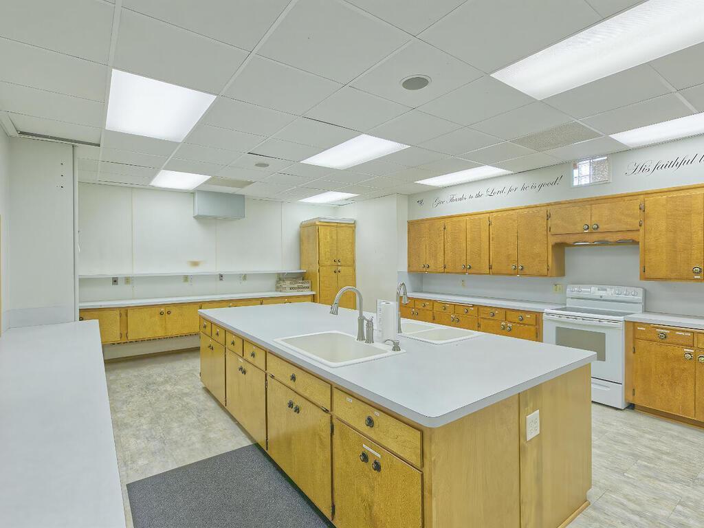 View of Commercial Sale at 410 1st Street, Winsted MN 55395, Winsted (38 of 77) - Mike Wilen | Minnesota Team Real Estate