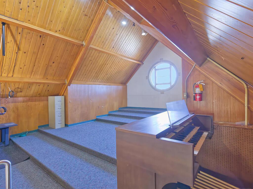 View of Commercial Sale at 410 1st Street, Winsted MN 55395, Winsted (28 of 77) - Mike Wilen | Minnesota Team Real Estate